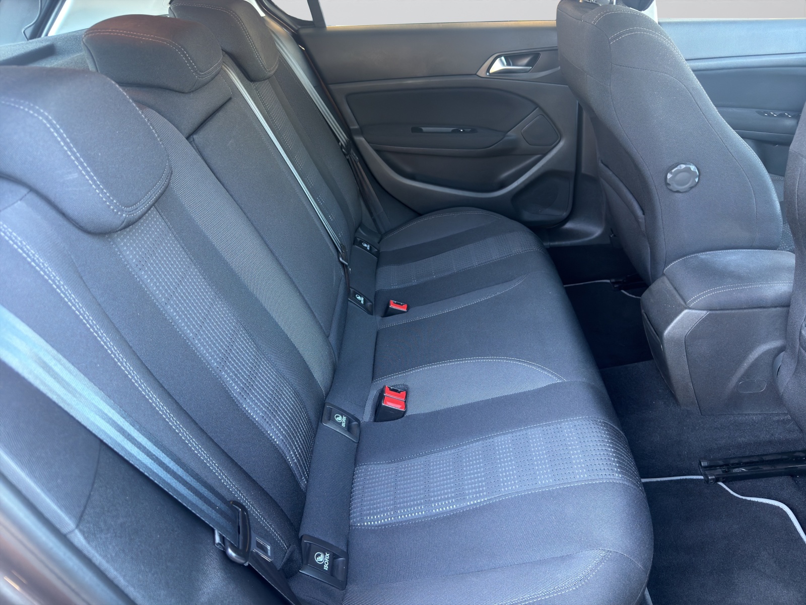PEUGEOT 308 1.2 THP Active-image-7