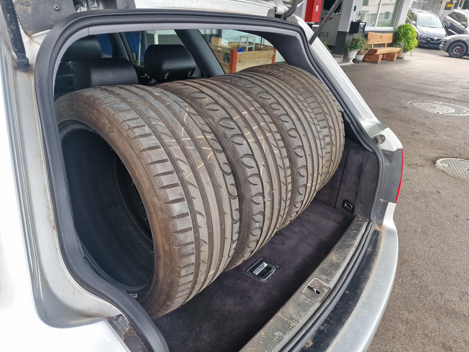 AUDI A6 Avant 2.7 T quattro Advance gepflegt AHK MFK Neu 12Mt Gara-image-18