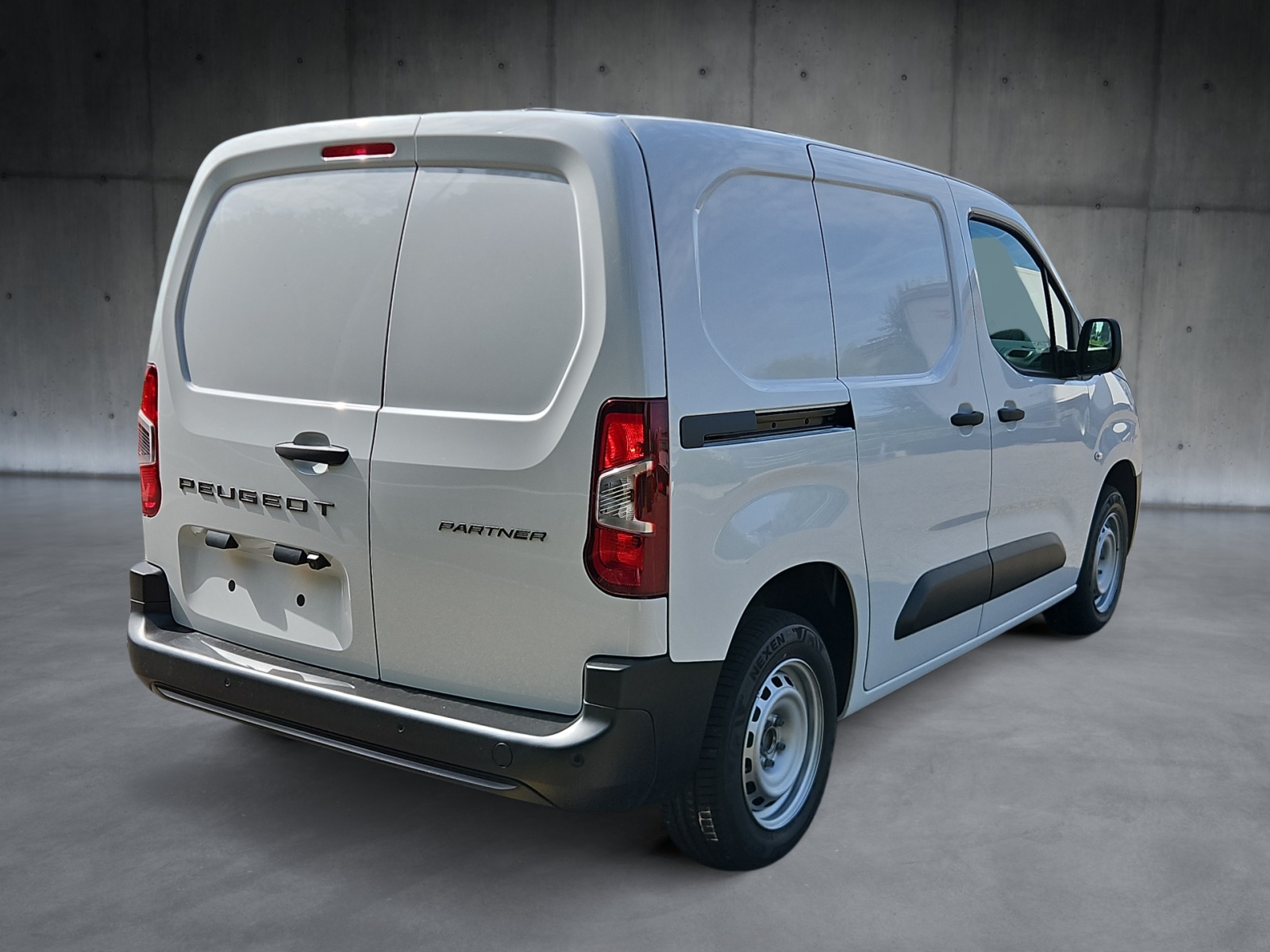 PEUGEOT Partner 1.5 Blue HDi Standard 650kg * Holzboden * Durchladeluke für lange Gegenstände *CarPlay Kabellos-image-4