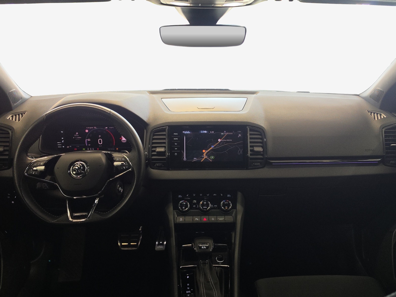 SKODA Karoq 2.0 TDI CR Sport Line 4x4 DSG-image-8