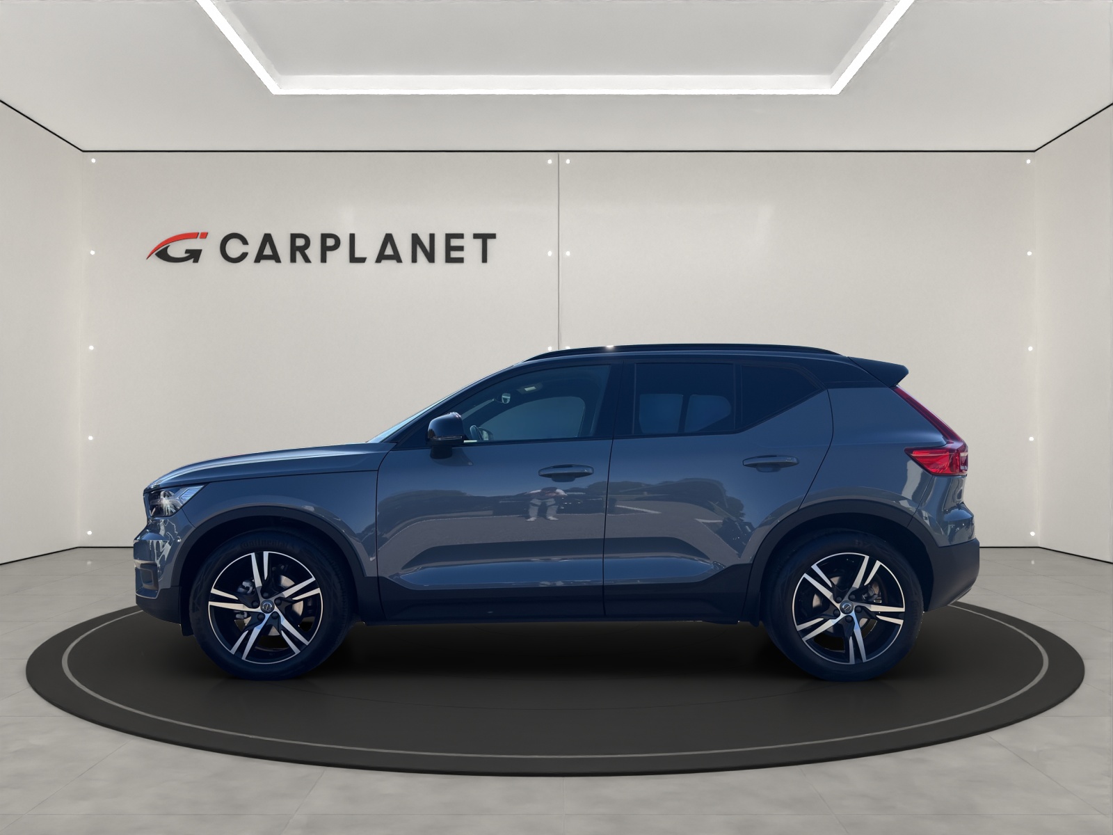 VOLVO XC40 T3 R-Design Geartronic-showroom-element-1