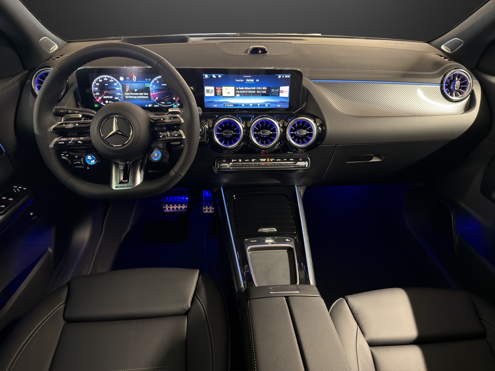 MERCEDES-BENZ AMG GLA 35 4MATIC-image-5