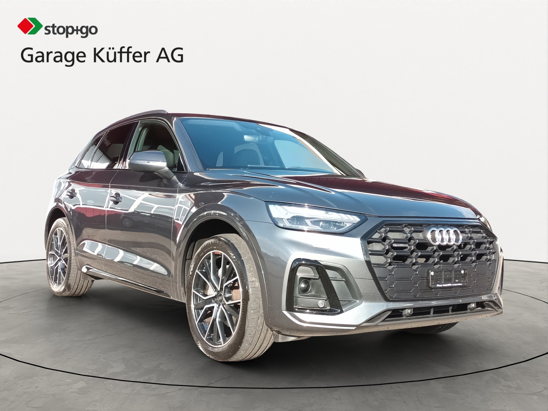 AUDI Q5 40 TDI S-line quattro S-tronic-showroom-element-2