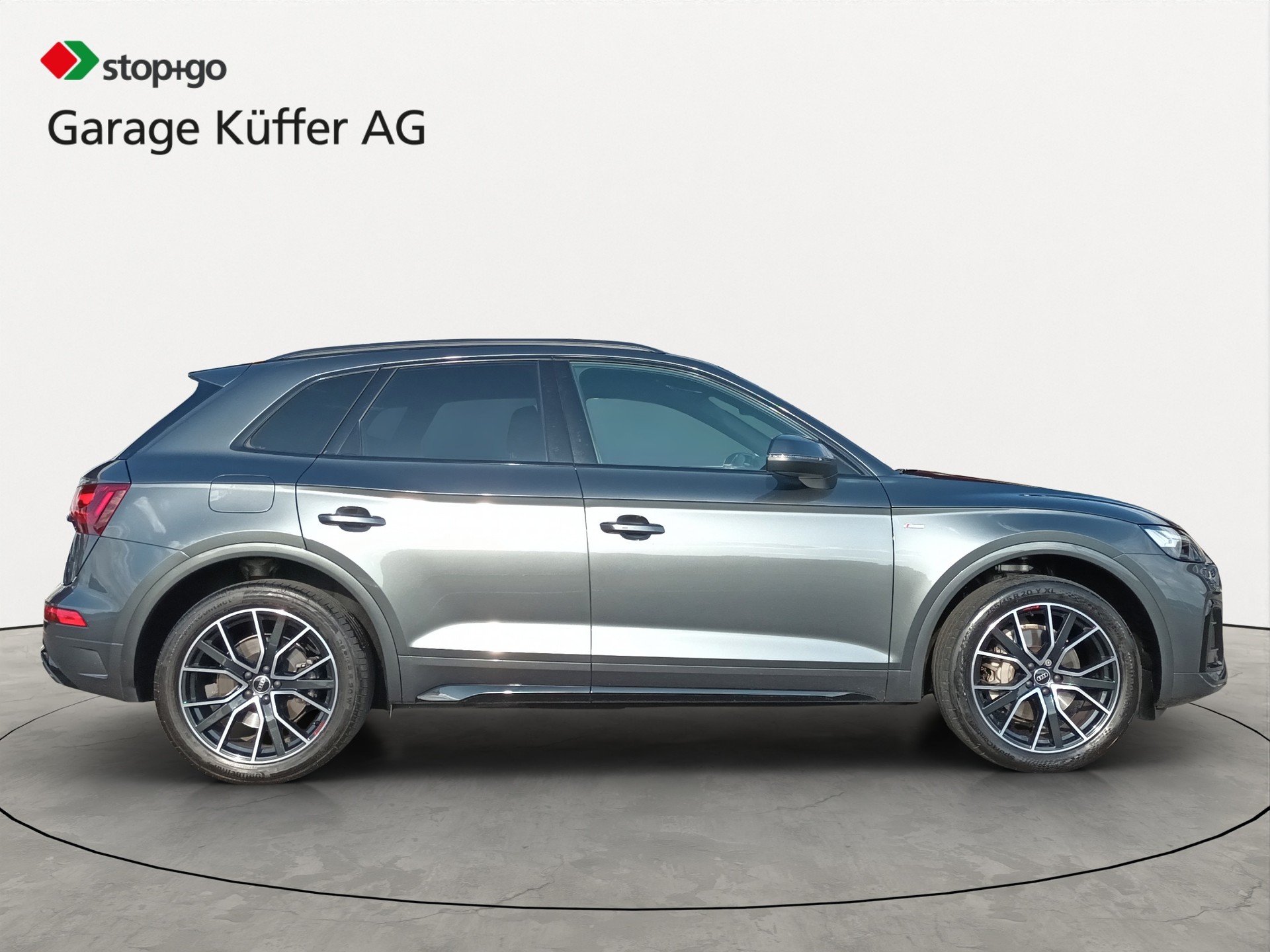 AUDI Q5 40 TDI S-line quattro S-tronic-showroom-element-3
