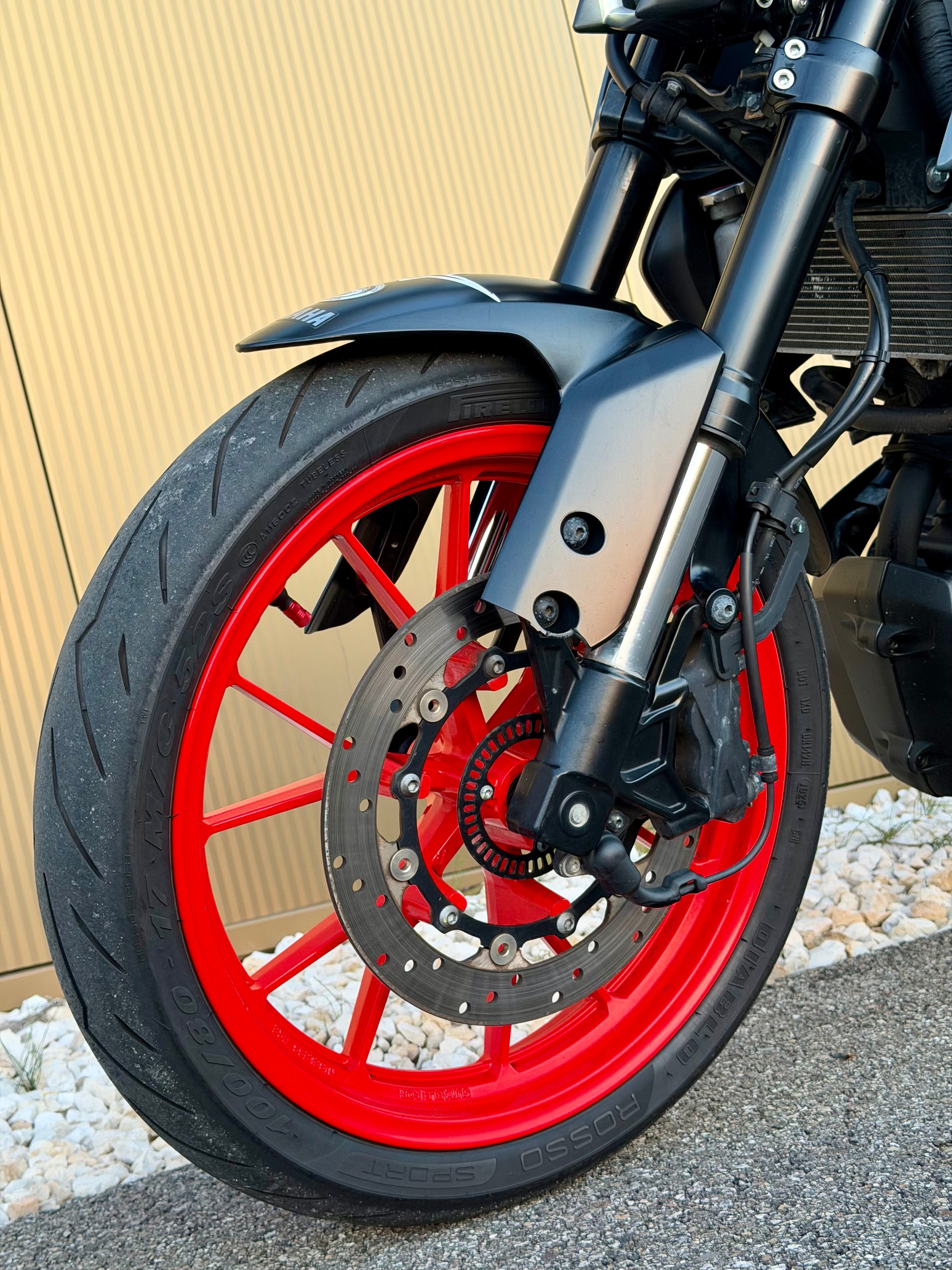 YAMAHA MT-125 ABS-image-8