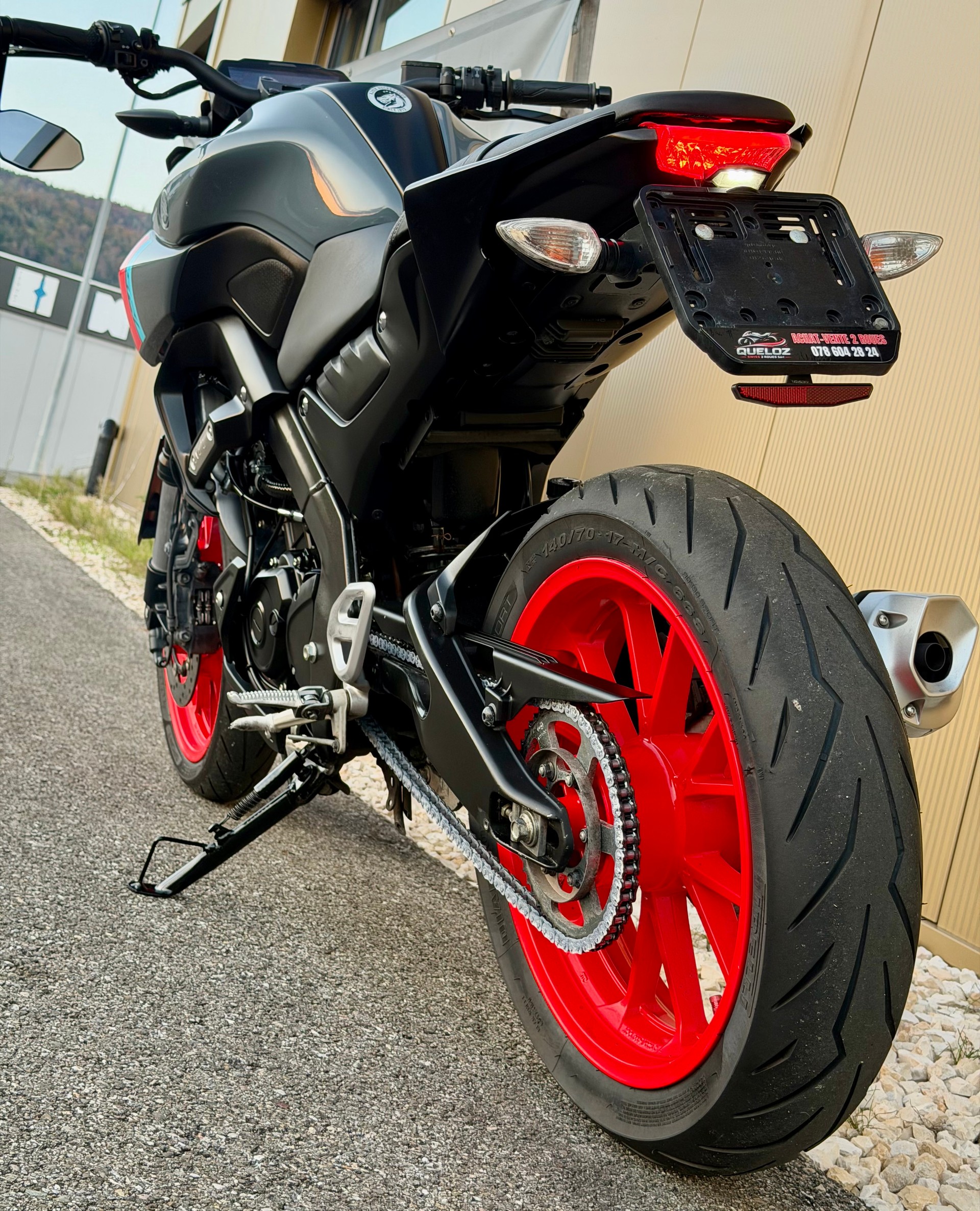 YAMAHA MT-125 ABS-image-12