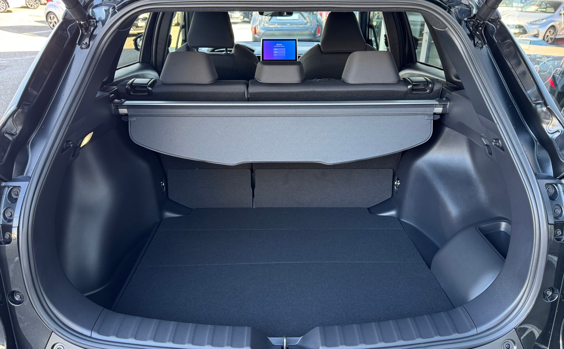 TOYOTA Corolla Cross 2.0 Trend e-CVT-image-8