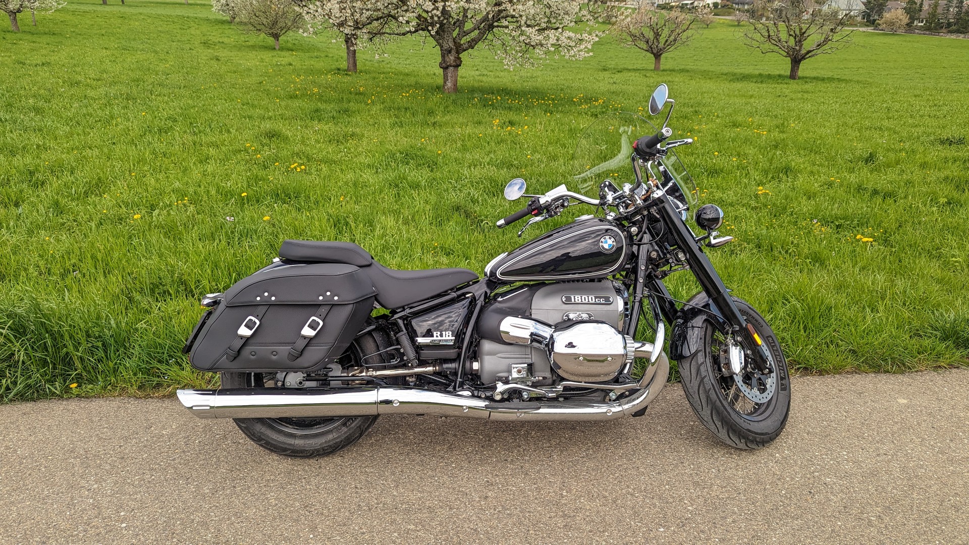BMW R 18 Classic-image-1