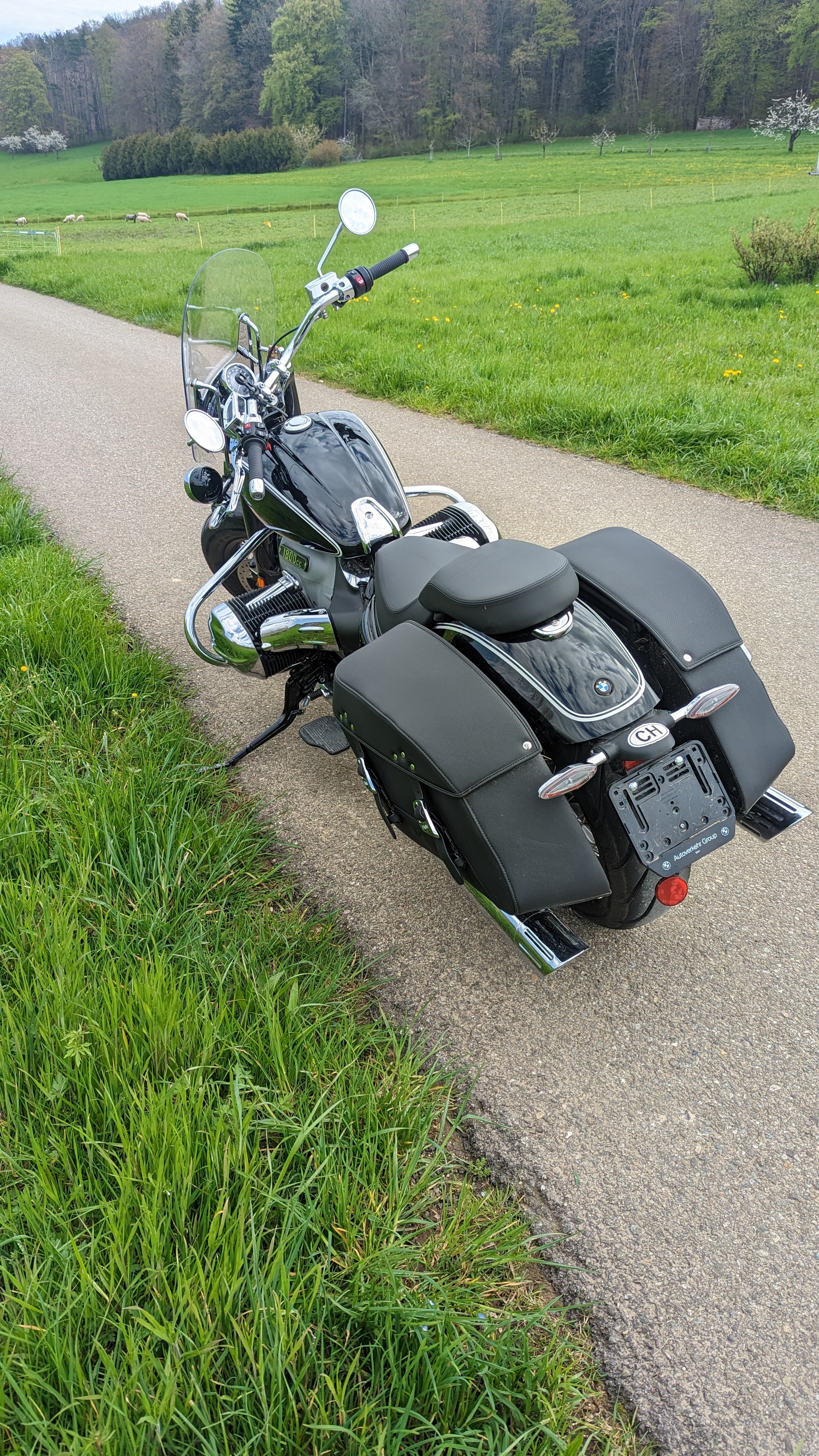 BMW R 18 Classic-image-2
