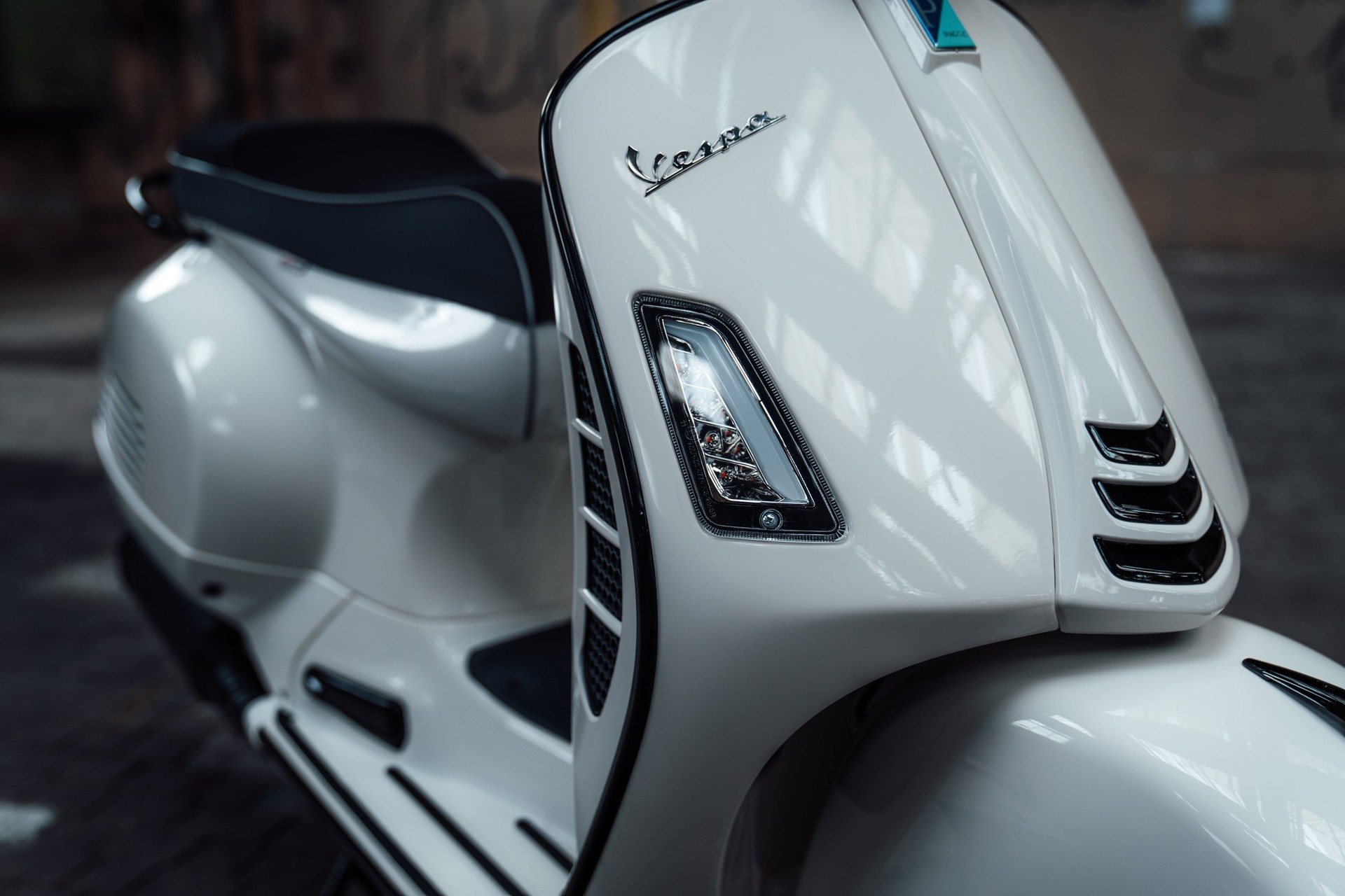 PIAGGIO Vespa GTS 300 HPE Super ABS/ASR-image-4