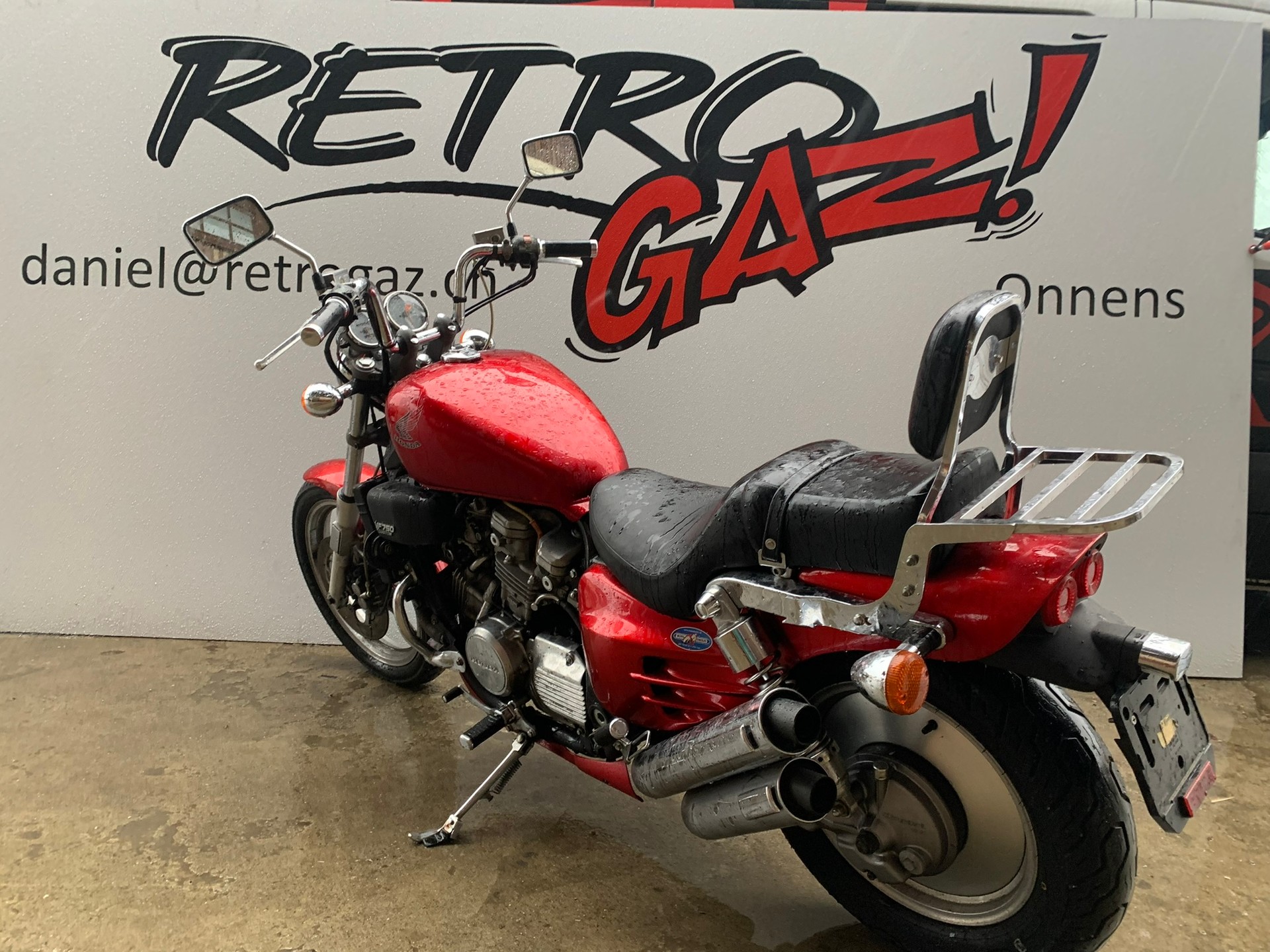 HONDA VF 750 C J-image-2