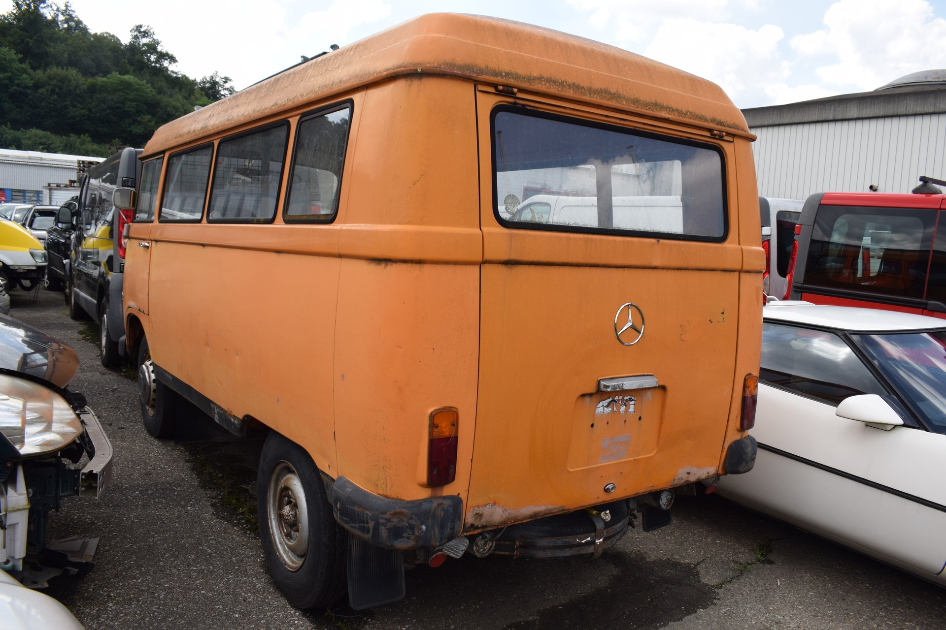 MERCEDES-BENZ L 307 C-image-3