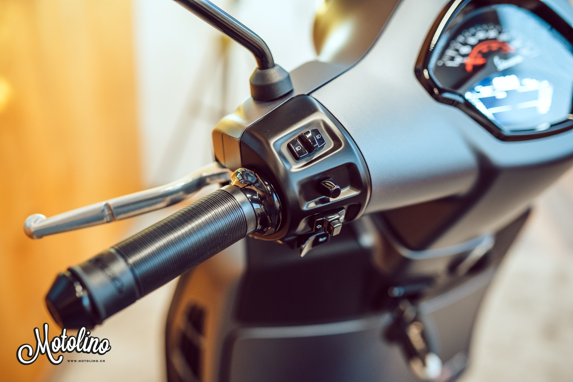 PIAGGIO Vespa GTS 310 Super RST Euro 5+-image-10