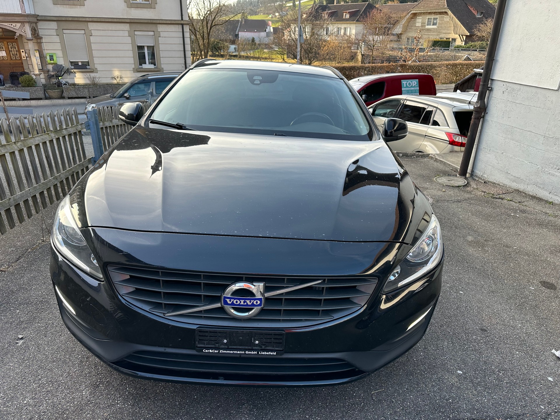 VOLVO V60