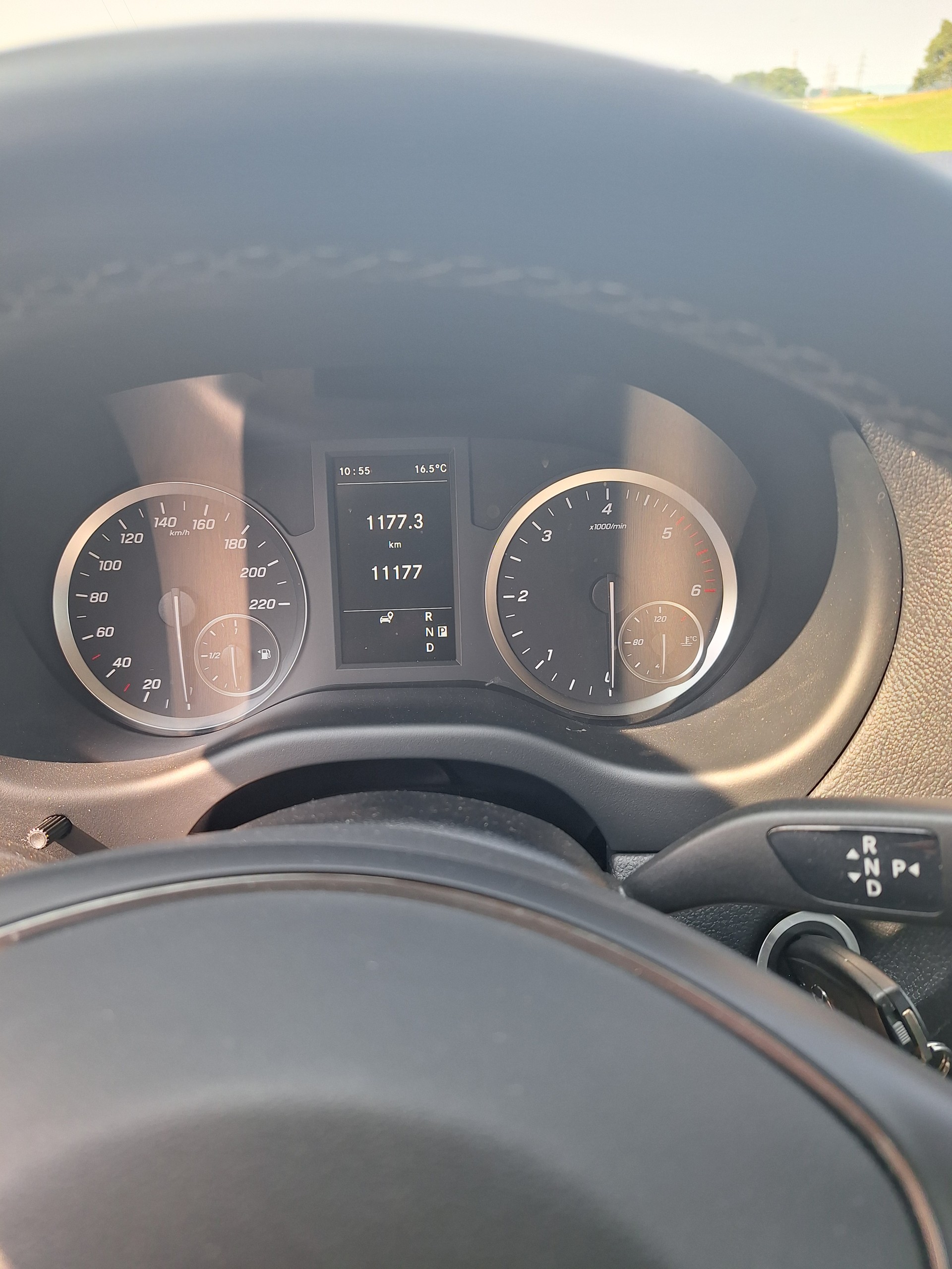 MERCEDES-BENZ ACTIVITY-image-14