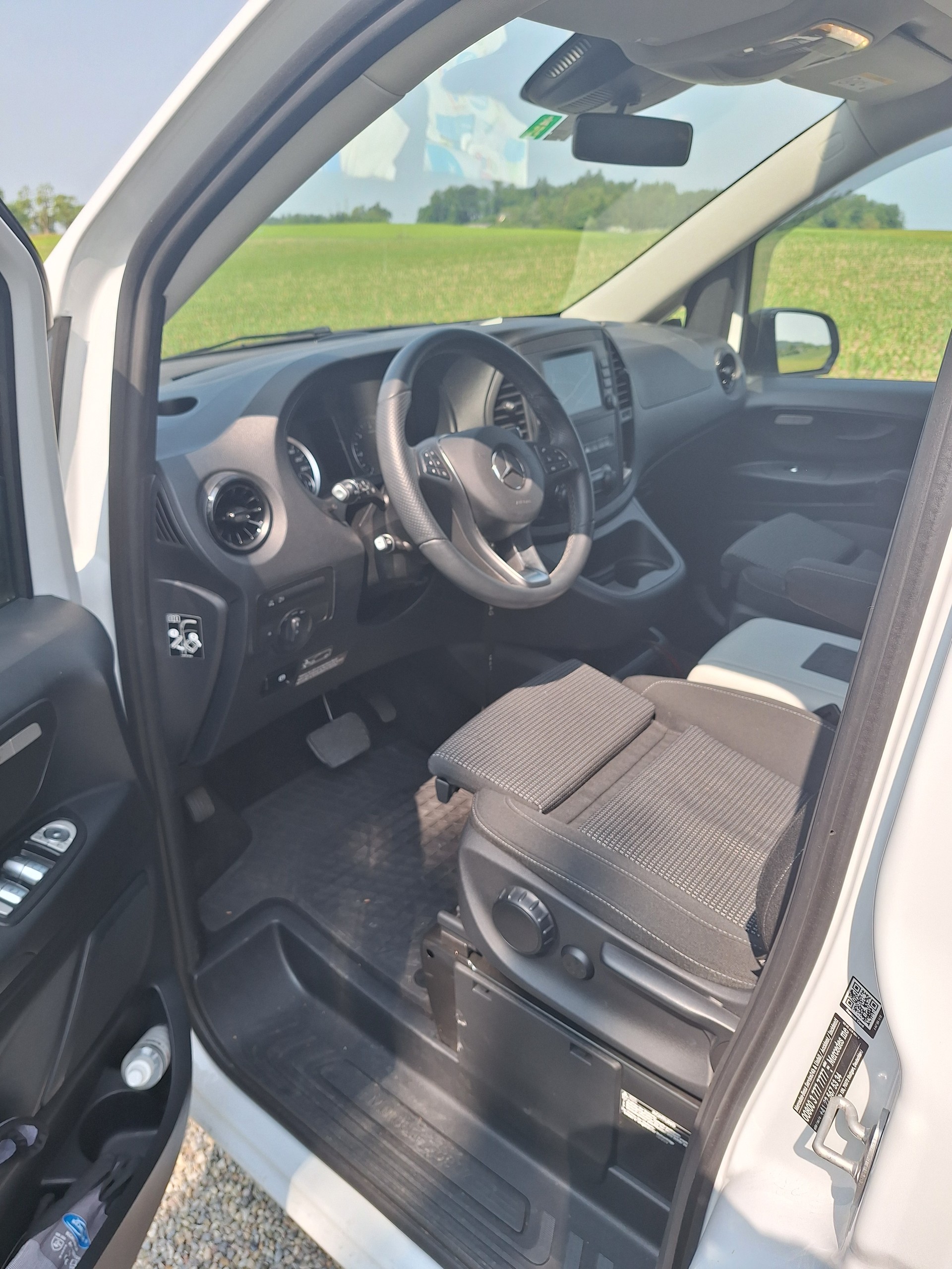 MERCEDES-BENZ ACTIVITY-image-13