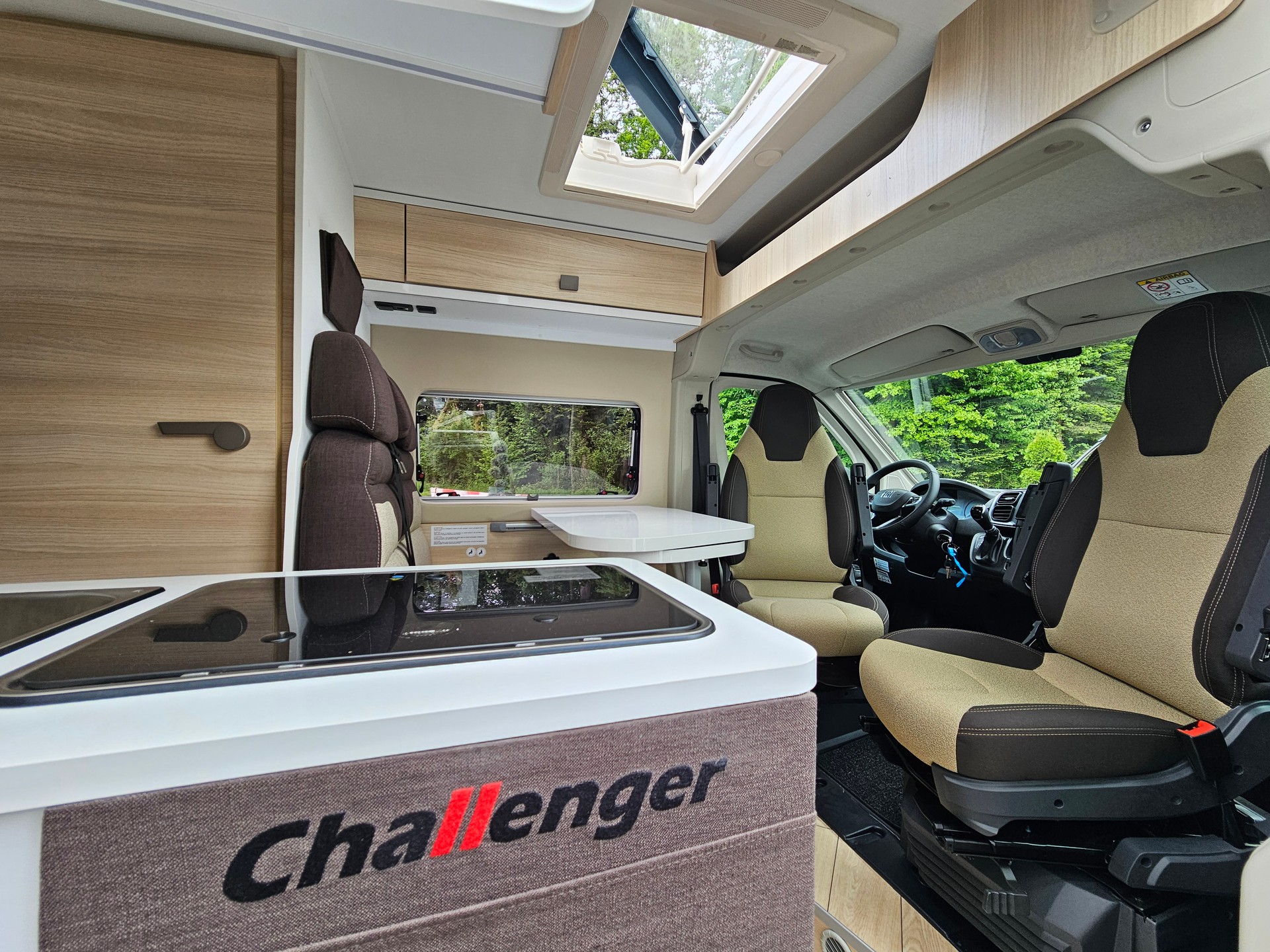 CHALLENGER V 114 M-image-5