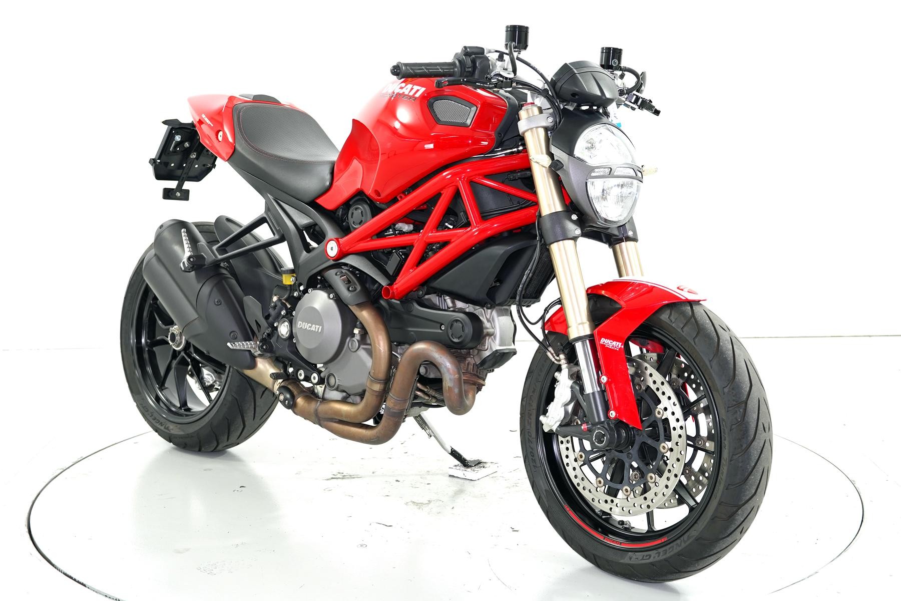 DUCATI Monster 1100 ABS-image-1
