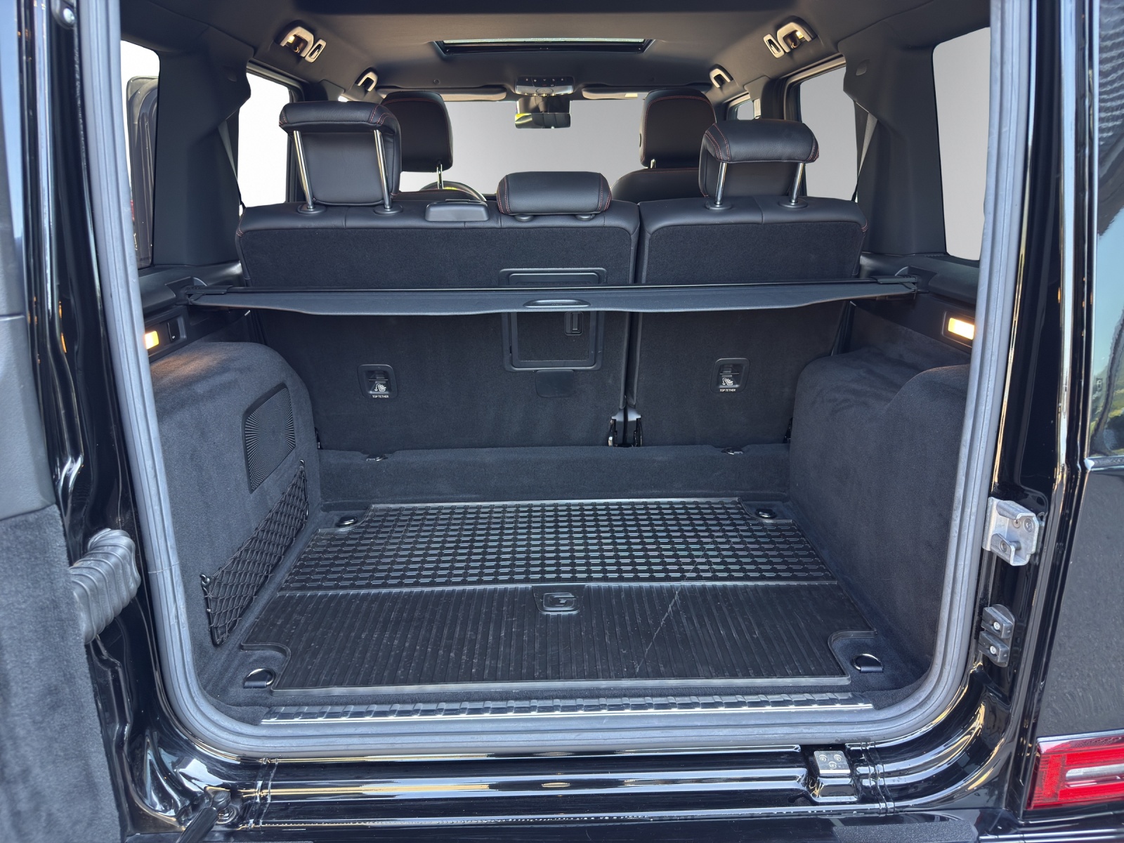 MERCEDES-BENZ G 500 AMG Line-image-5