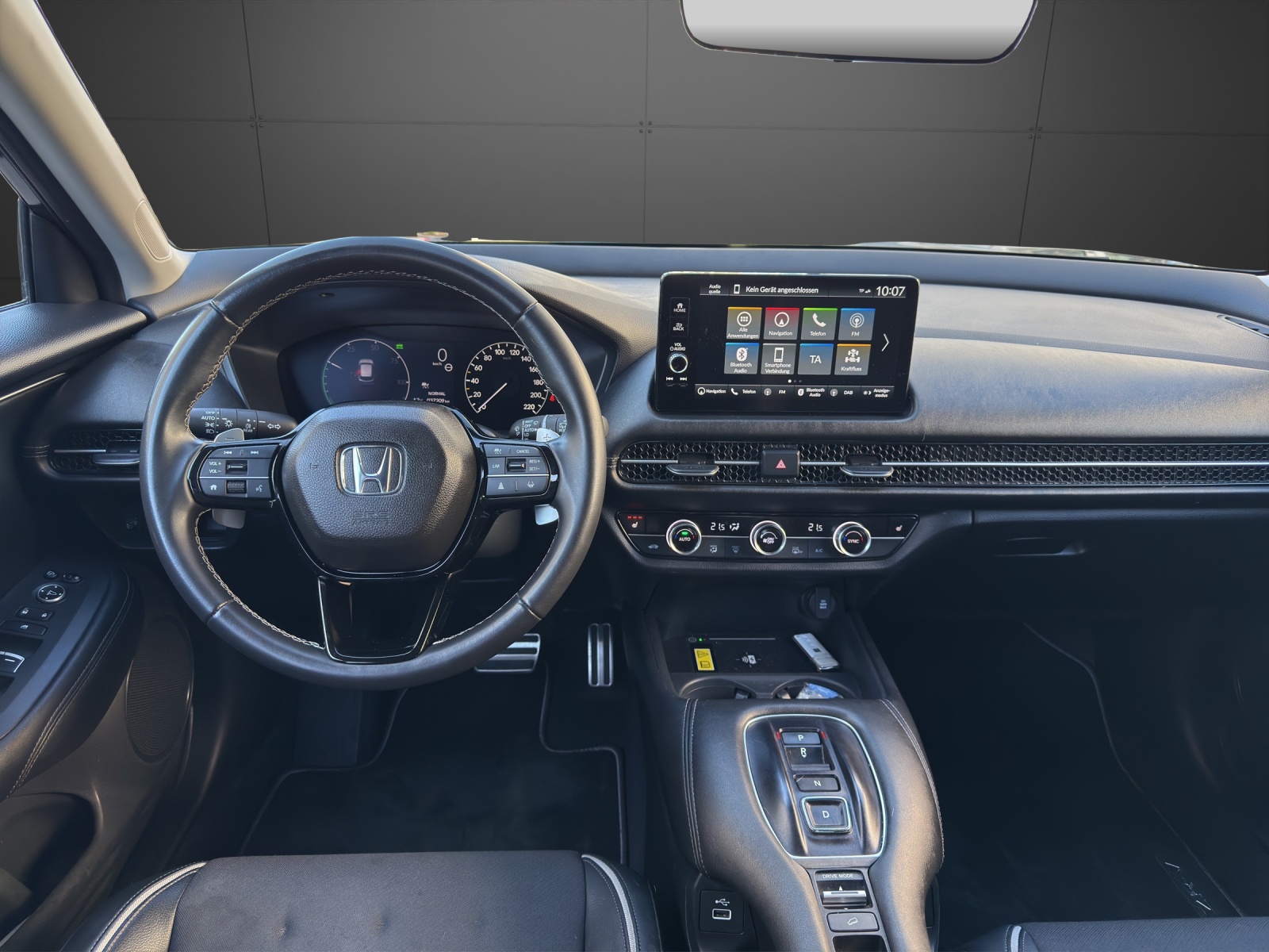 HONDA ZR-V 2.0 i-MMD Sport-image-8