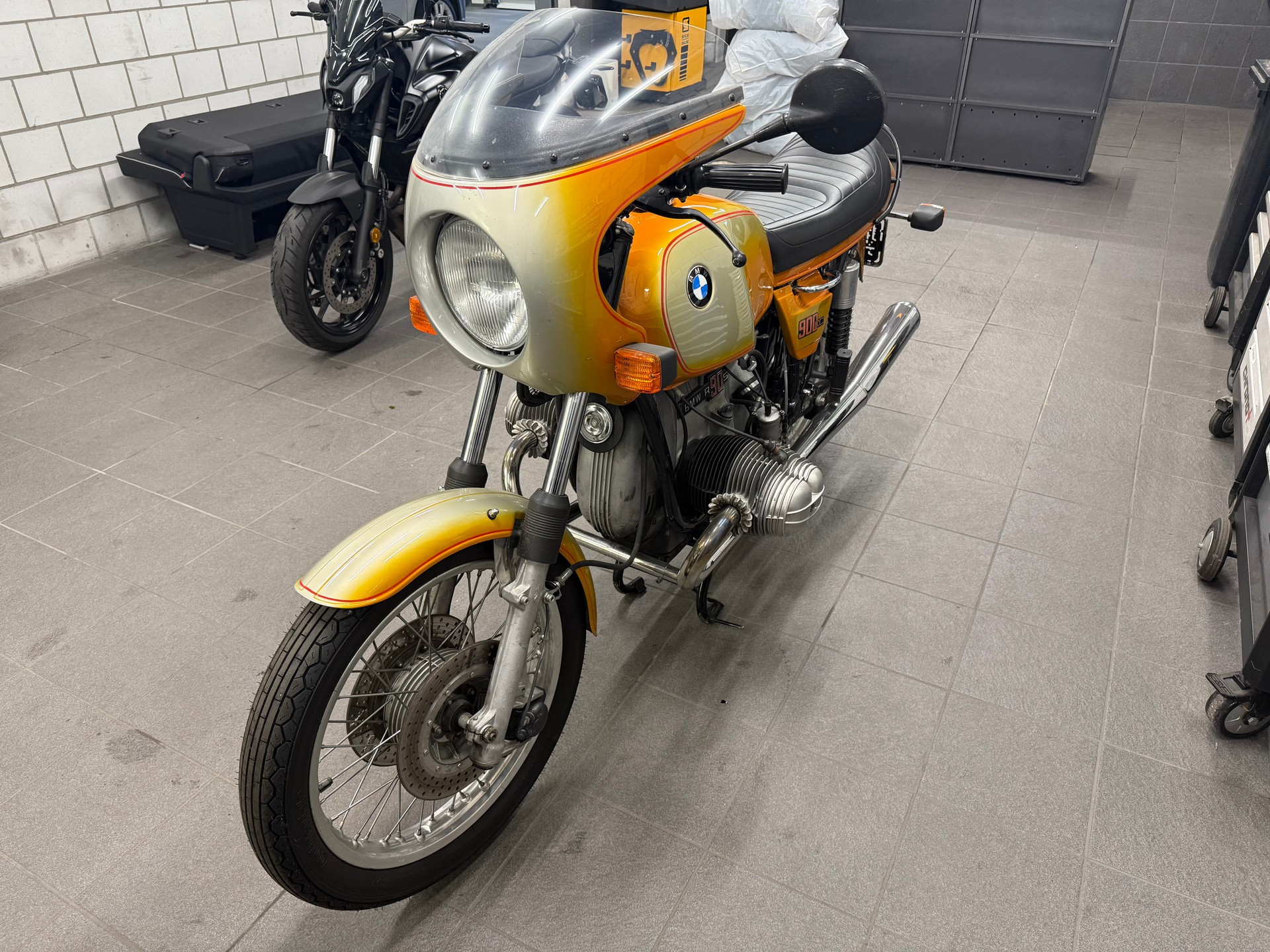 BMW R90S-image-4