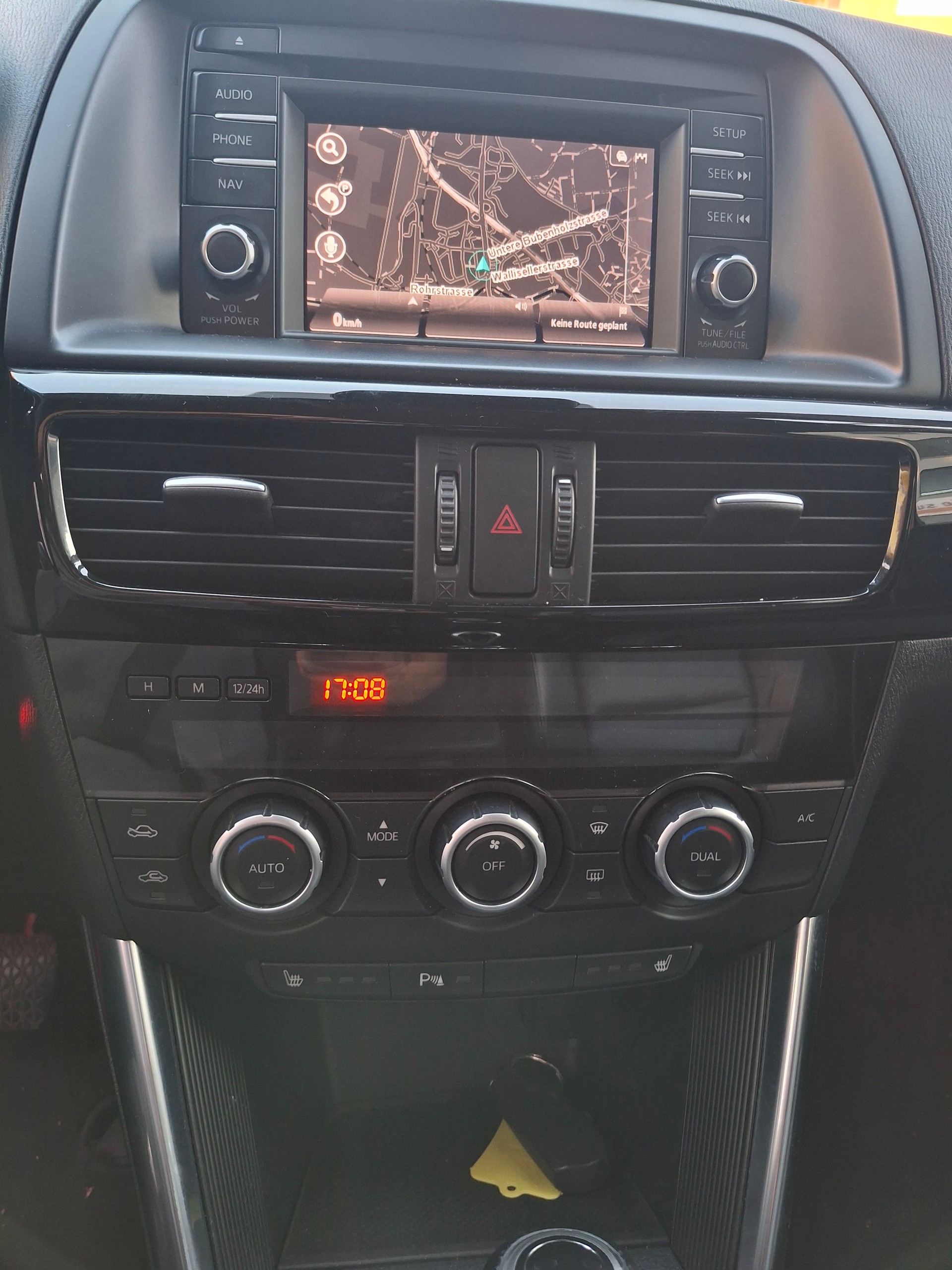 MAZDA CX-5 2.2 D HP Revolution AWD Automatic-image-13