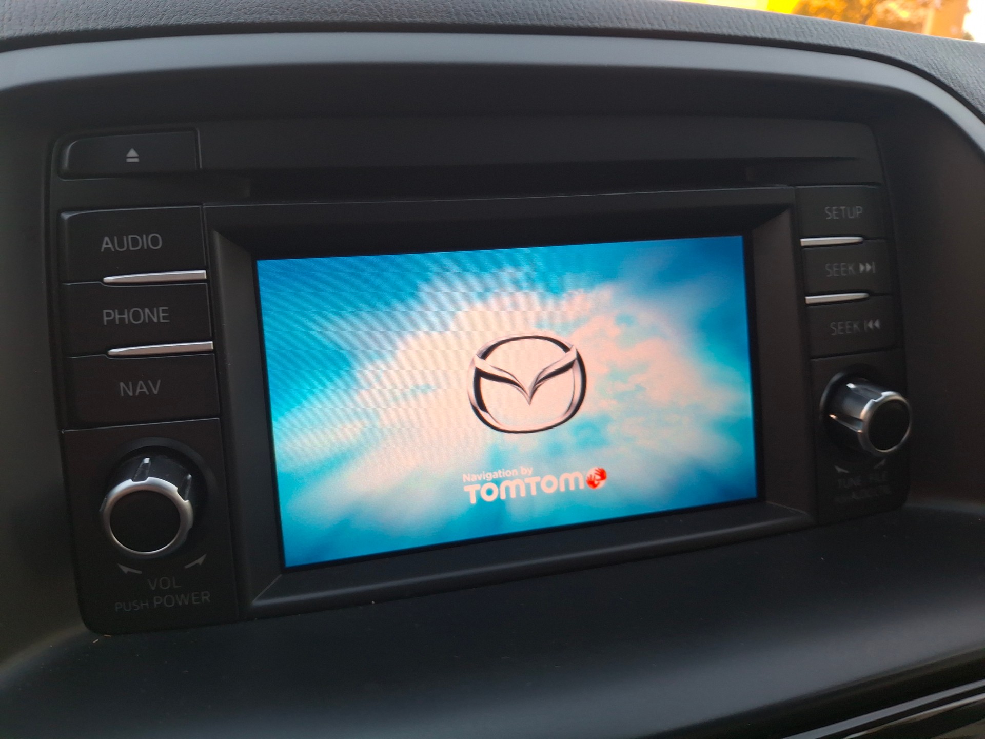 MAZDA CX-5 2.2 D HP Revolution AWD Automatic-image-6