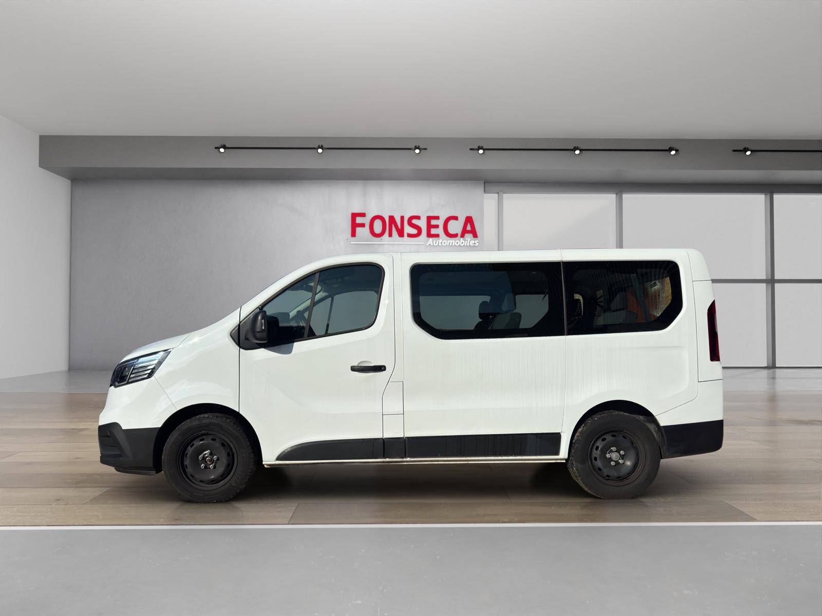 RENAULT Trafic Blue dCi 110 Passenger Equilibre-image-1