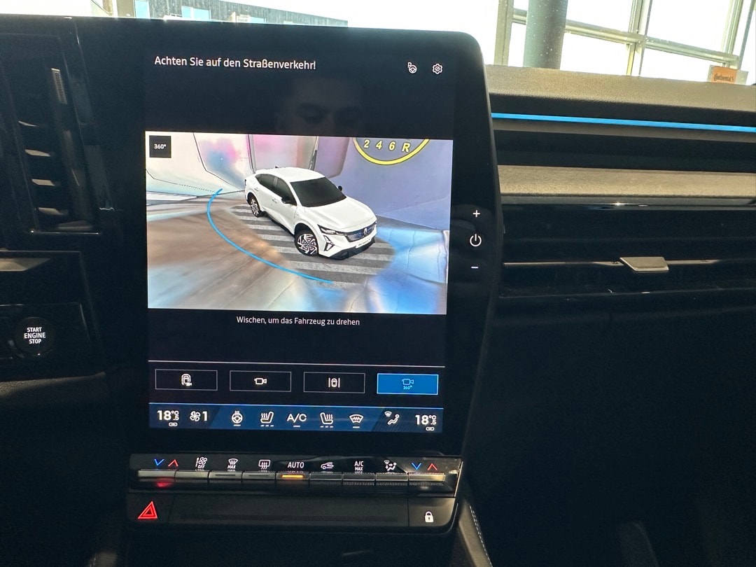 RENAULT Rafale 1.2 E-Tech Plug-in Hybrid 300 4x4 Atelier Alpine-image-15