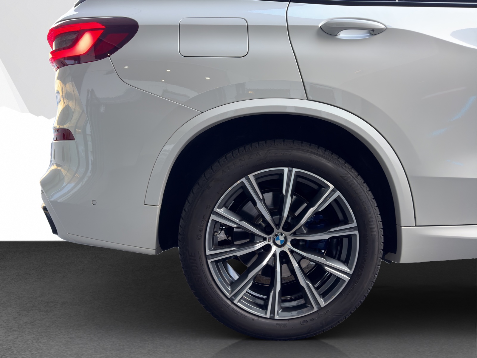 BMW X5 30d xDrive-image-23