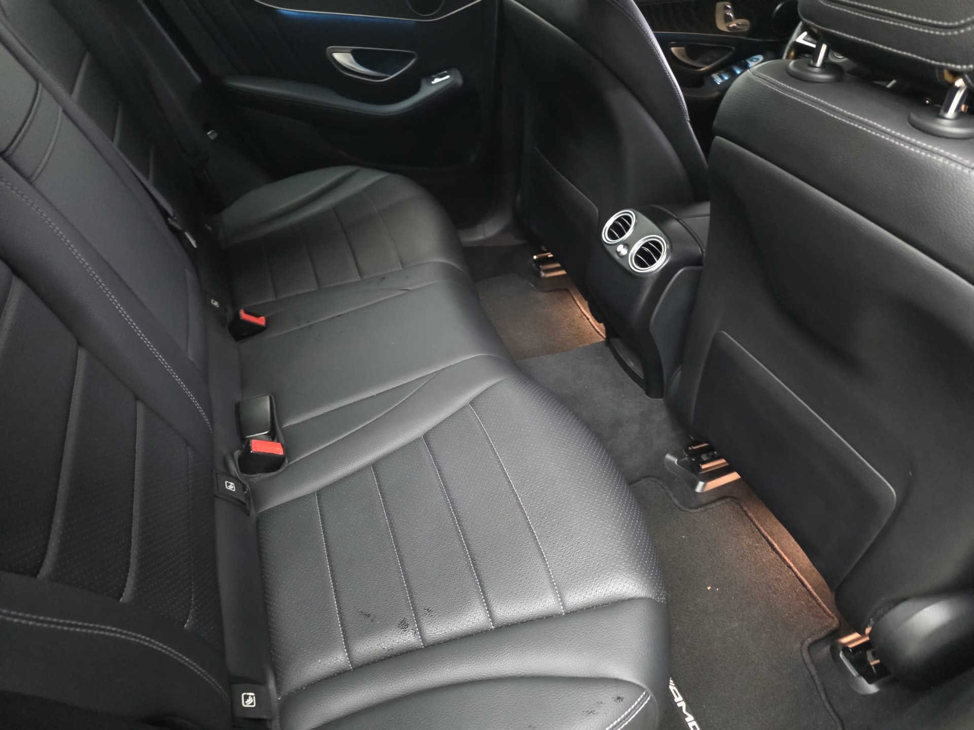 MERCEDES-BENZ GLC 250 Off-Road 4Matic 9G-Tronic-image-19