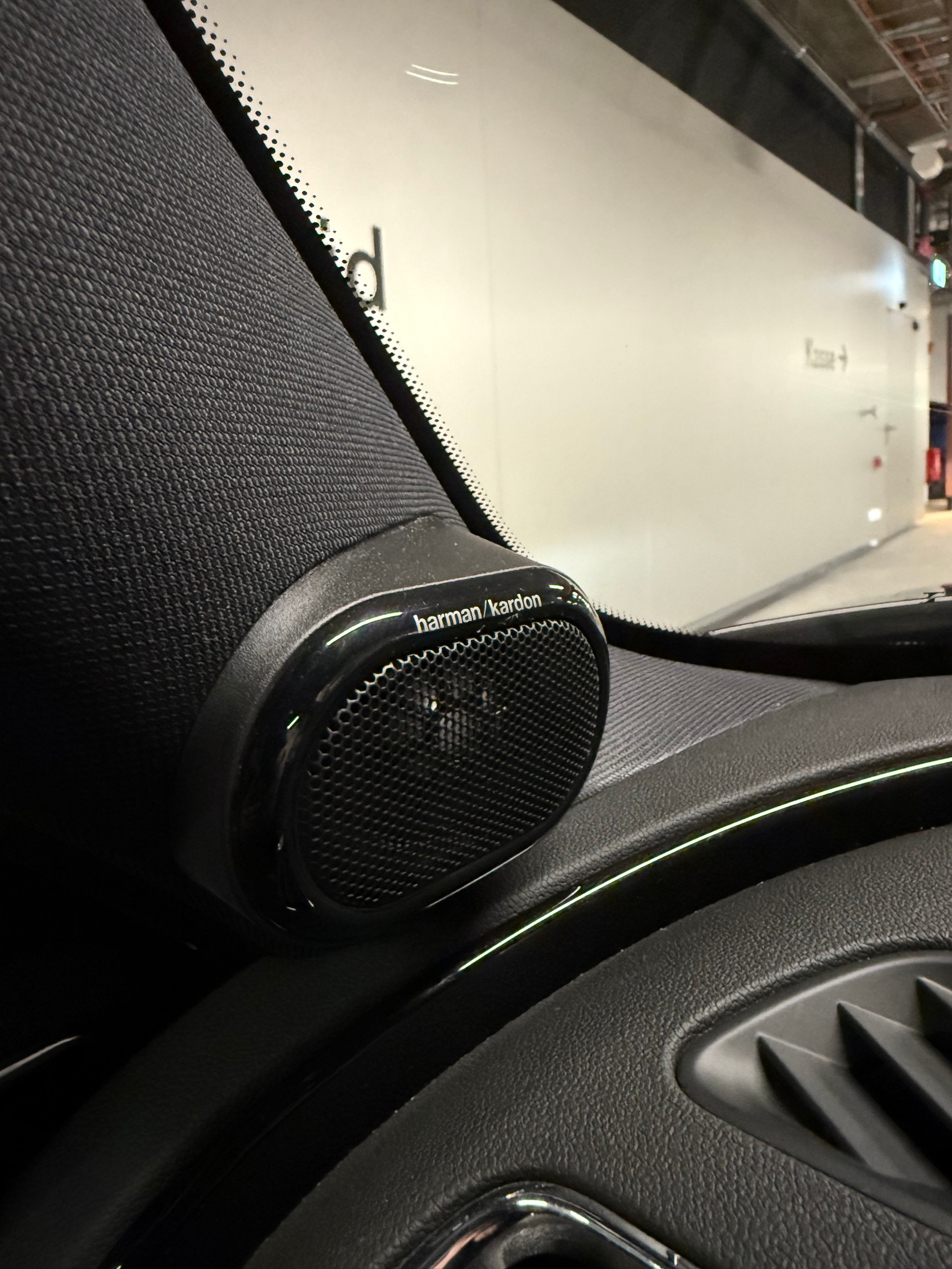 MINI Clubman Cooper John Cooper Works ALL4 Steptronic-image-19