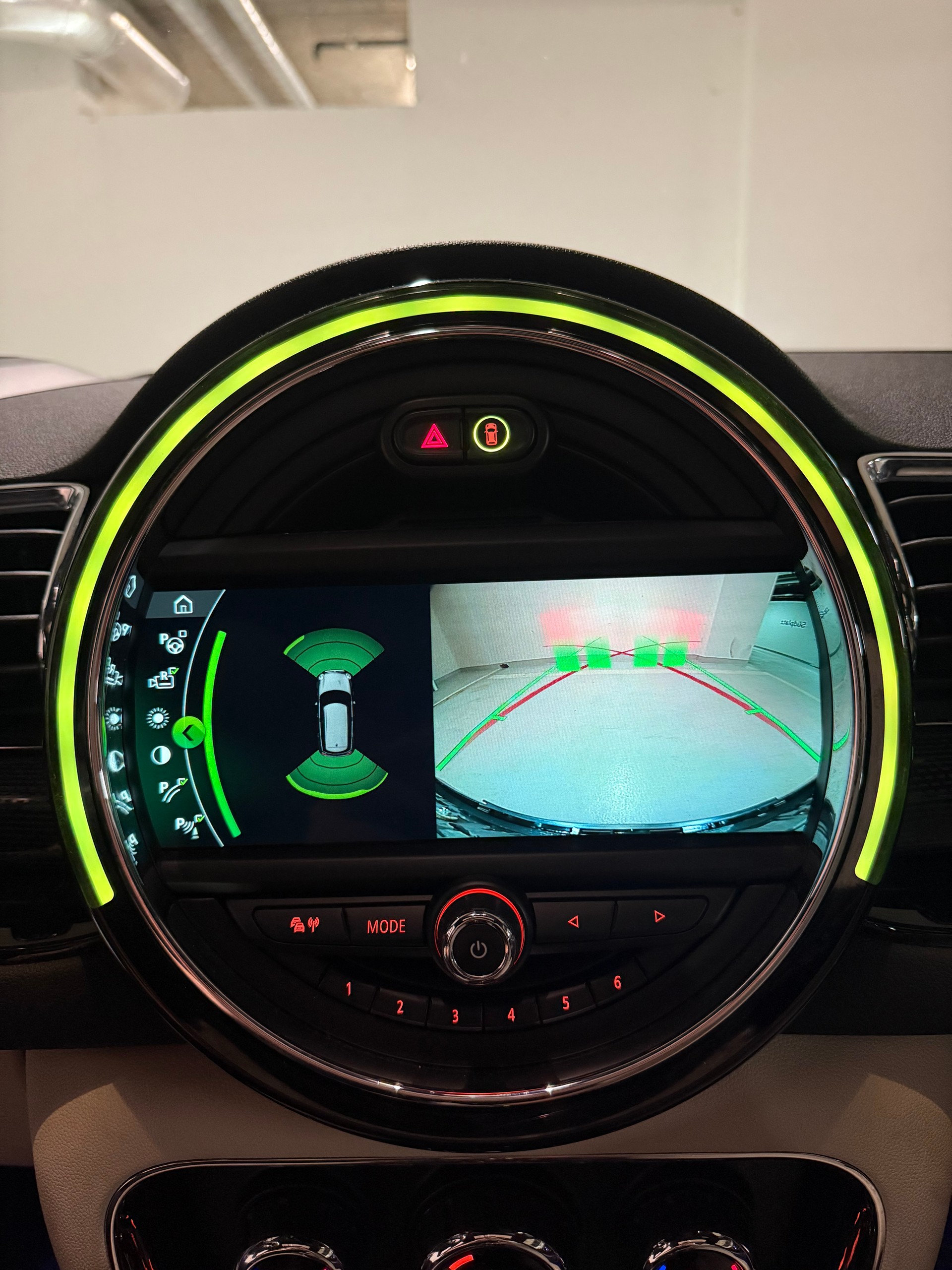 MINI Clubman Cooper John Cooper Works ALL4 Steptronic-image-17