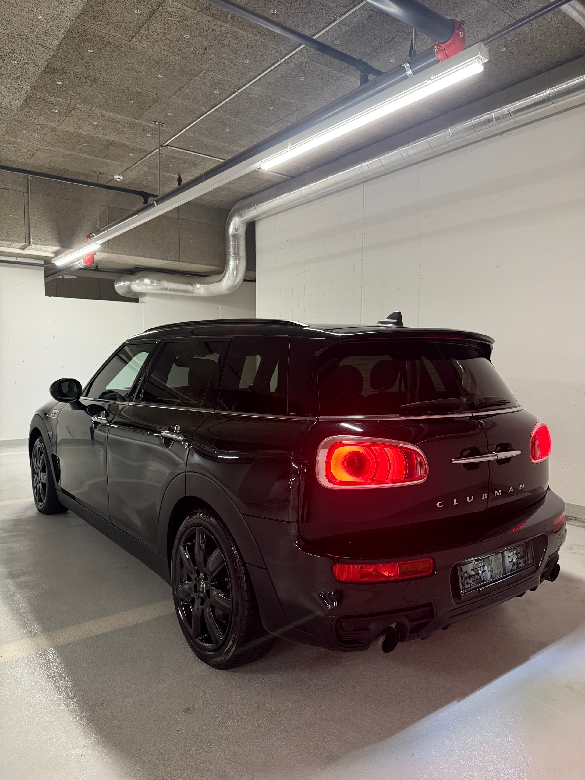 MINI Clubman Cooper John Cooper Works ALL4 Steptronic-image-3