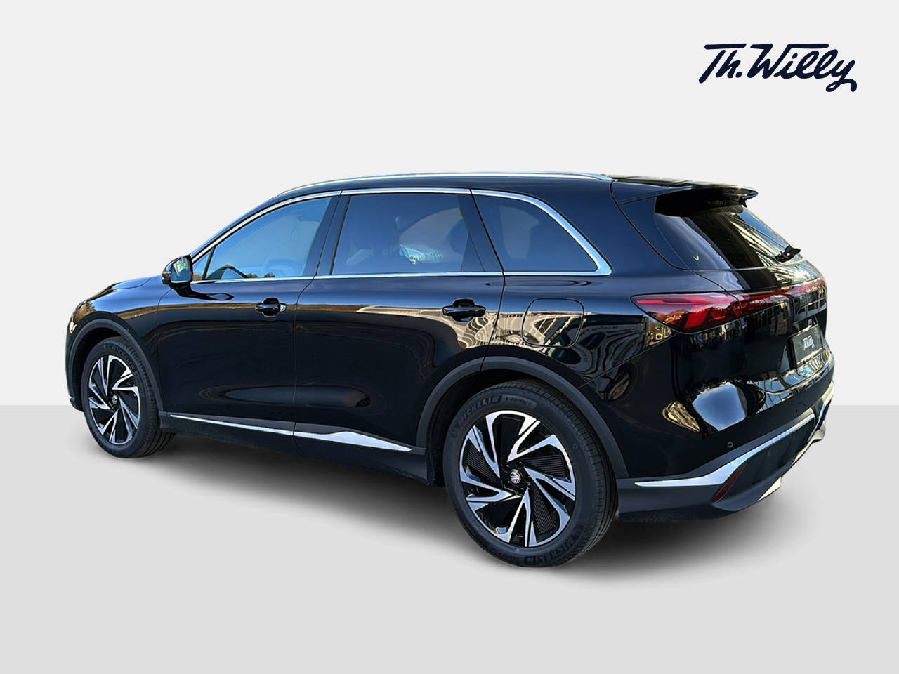 MG S6 EV 77 kWh Luxury 4WD-showroom-element-2