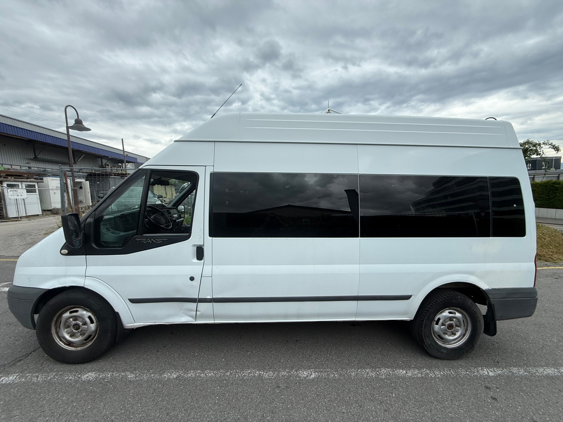 FORD Transit 2.4 TDCi 350 L 4x4 Trend-image-3