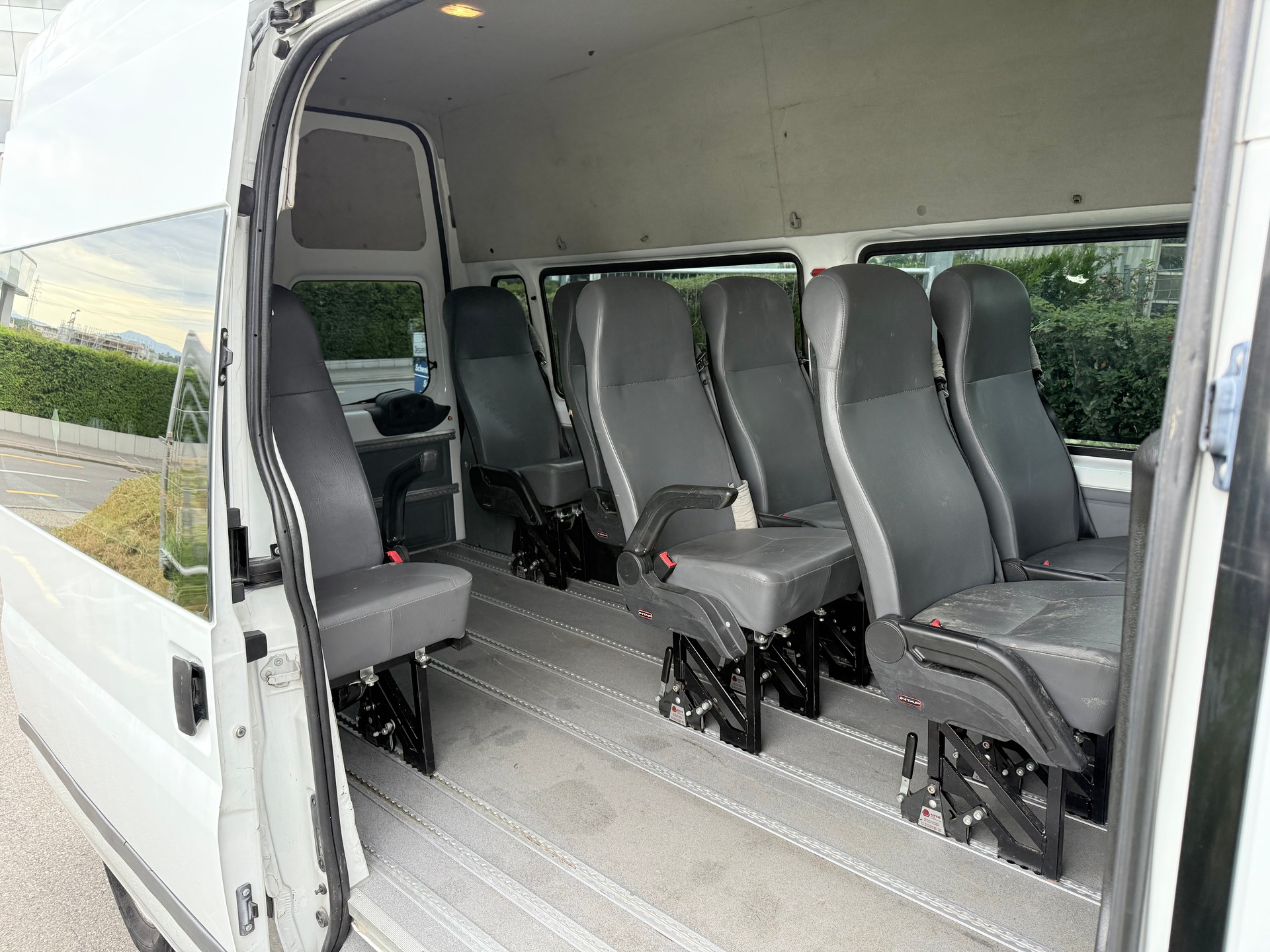 FORD Transit 2.4 TDCi 350 L 4x4 Trend-image-7