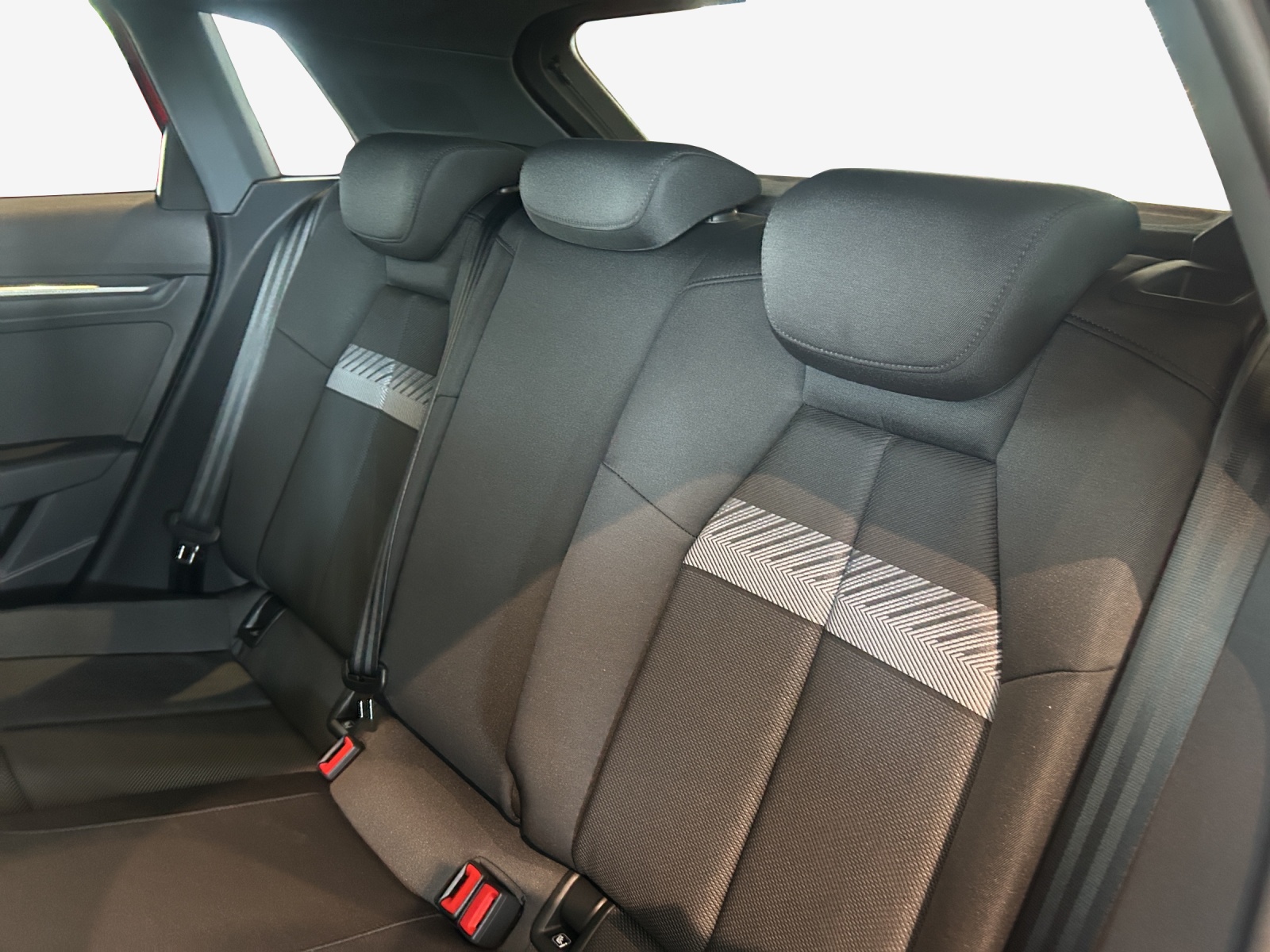 AUDI A3 allstreet TFSI 110 kW Attraction S tronic-image-11