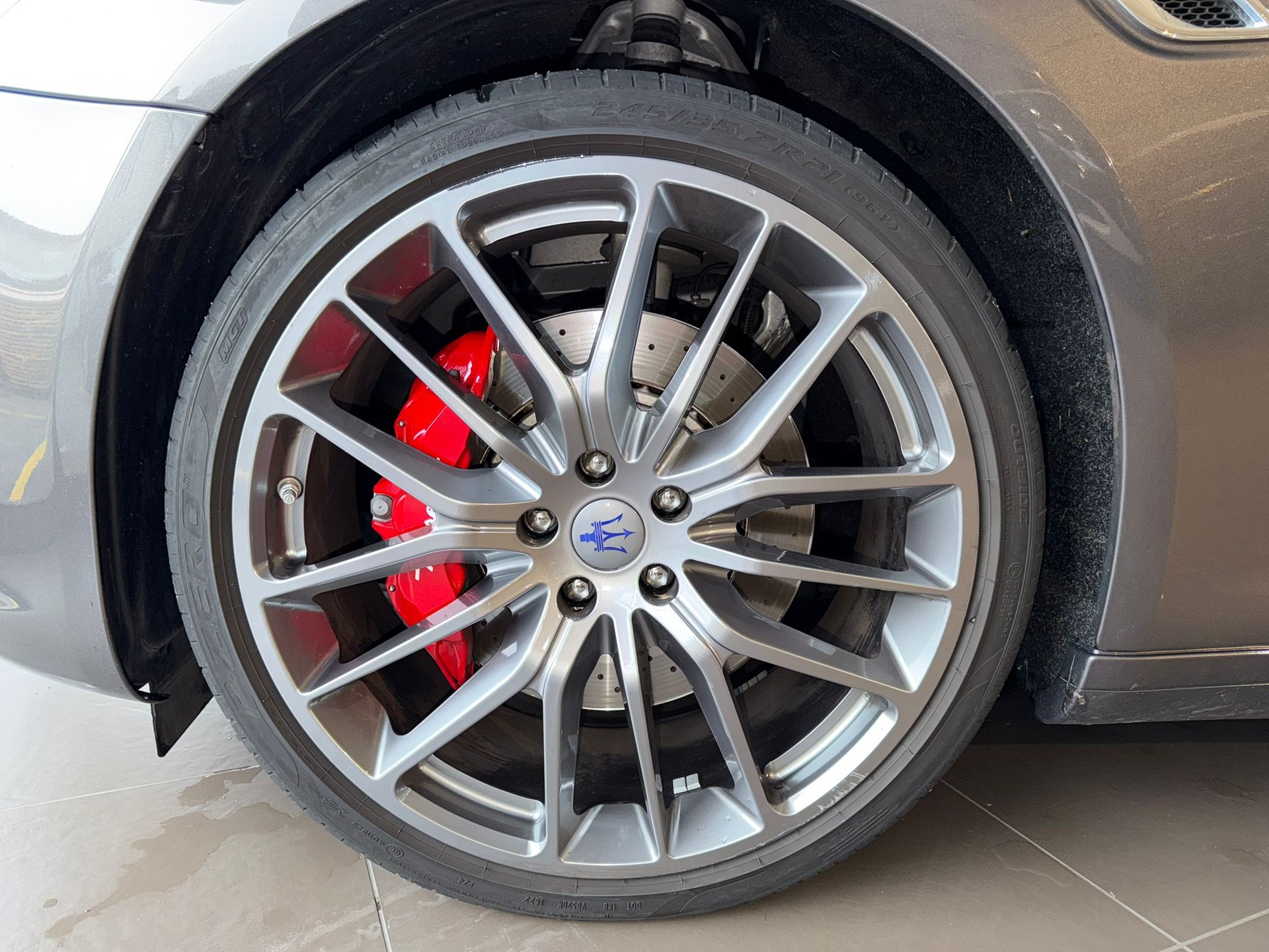 MASERATI Quattroporte 3.0 V6 S Q4 GranSport Automatica ** Visite sur RDV **-image-24