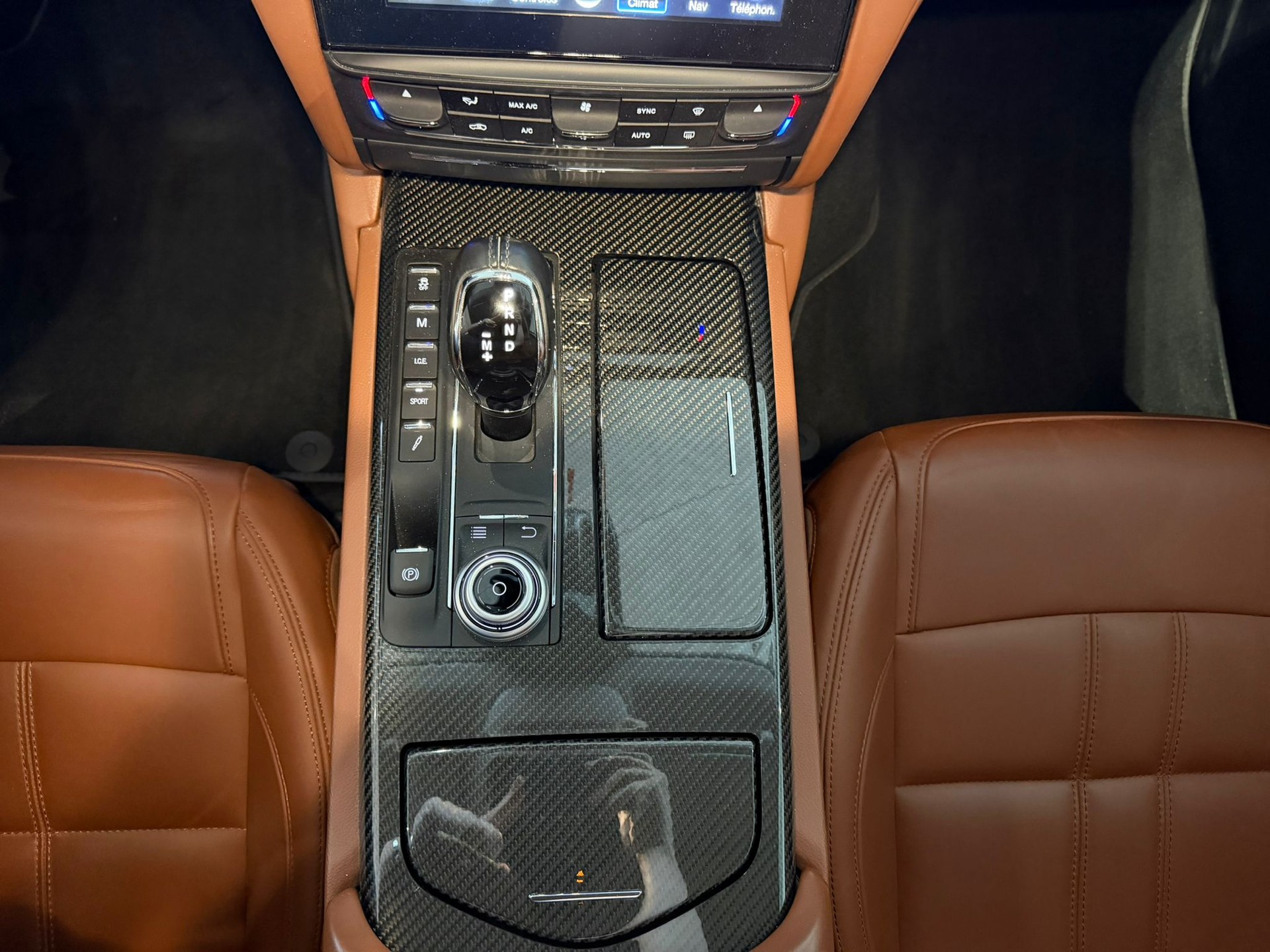 MASERATI Quattroporte 3.0 V6 S Q4 GranSport Automatica ** Visite sur RDV **-image-22