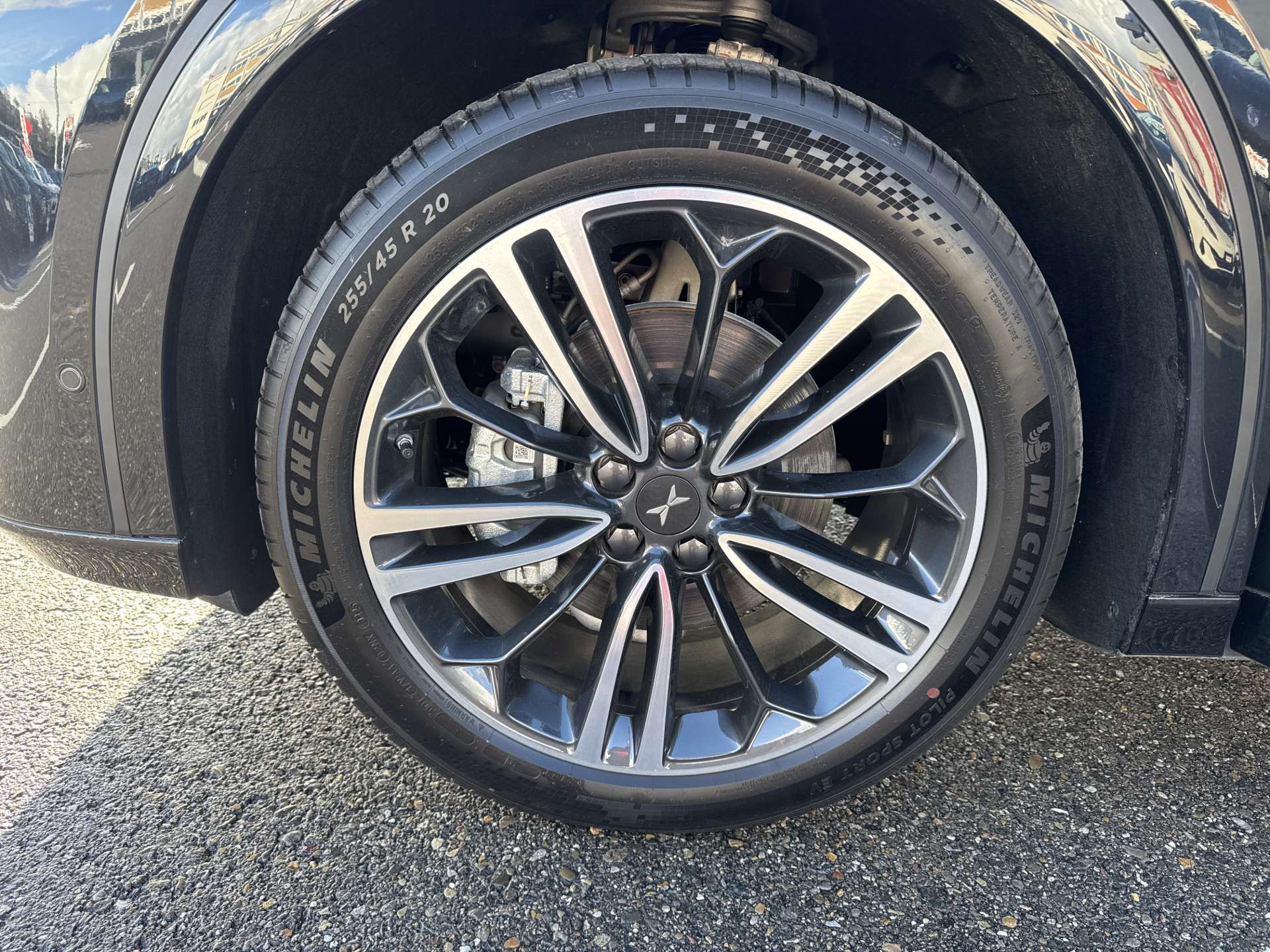 XPENG G6 87,5kWh Performance 476PS AWD Automat-image-8