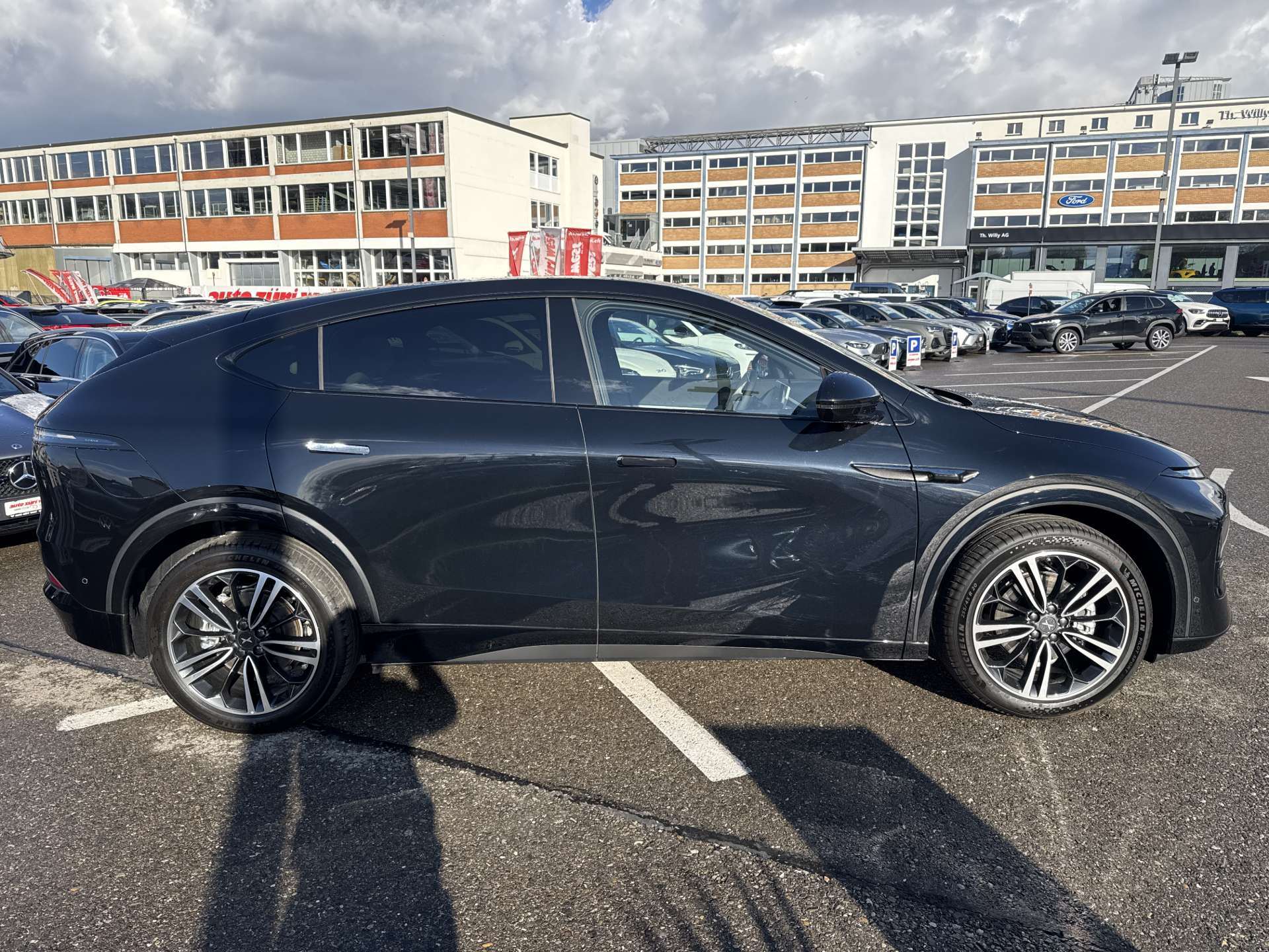 XPENG G6 87,5kWh Performance 476PS AWD Automat-image-10