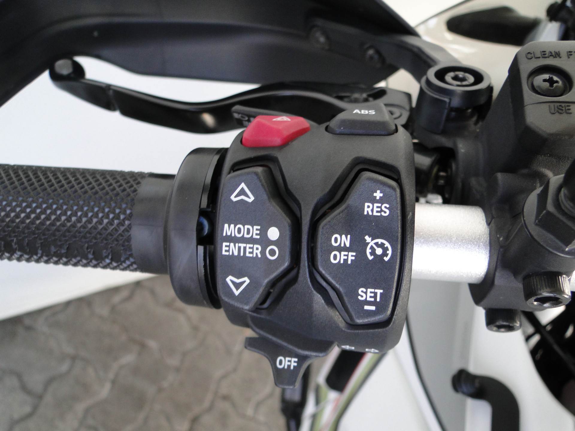 DUCATI 937 DesertX V2 Lucky Explorer-image-5