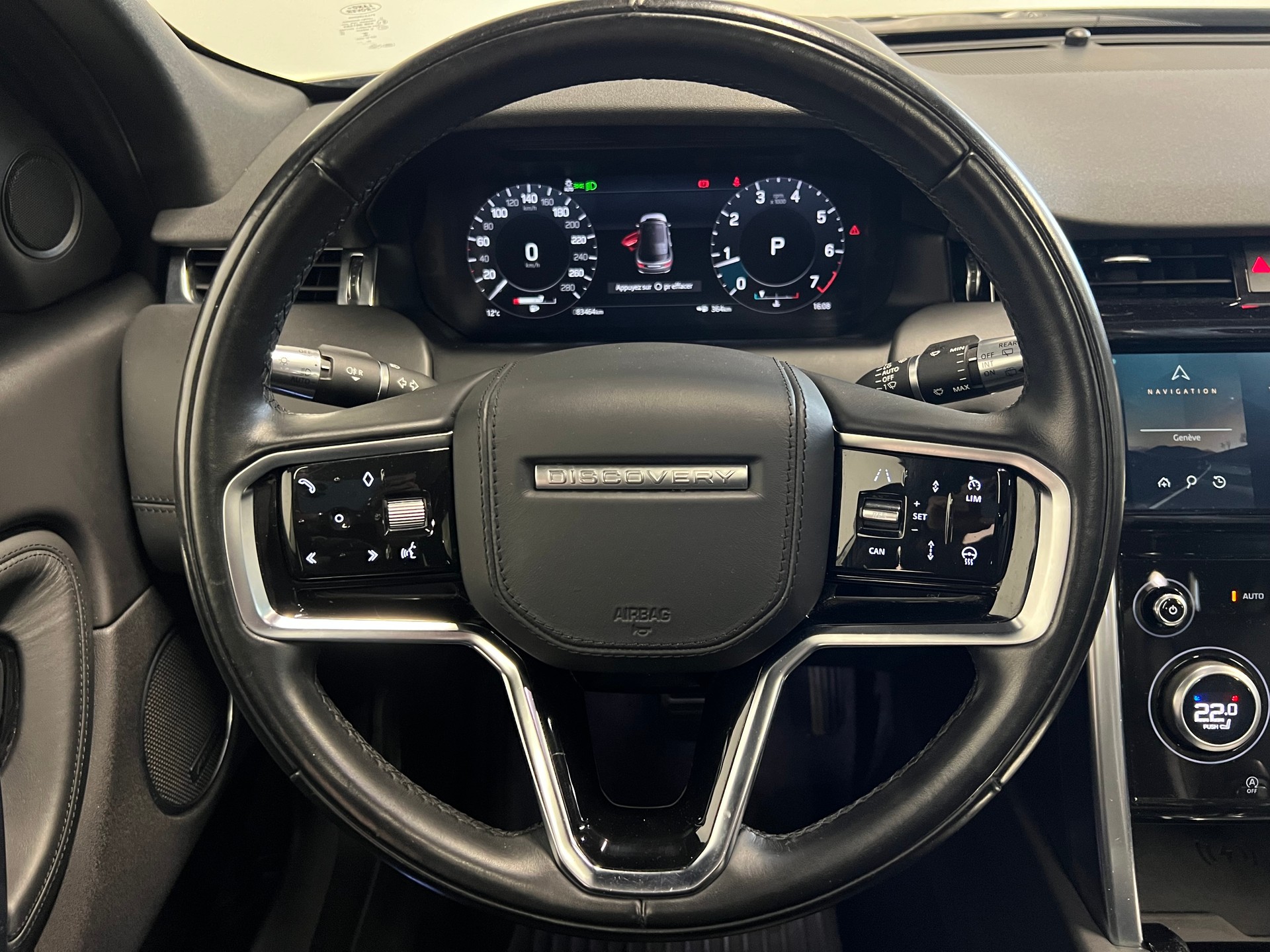 LAND ROVER Discovery Sport 2.0 Si4 250 HSE-showroom-element-3