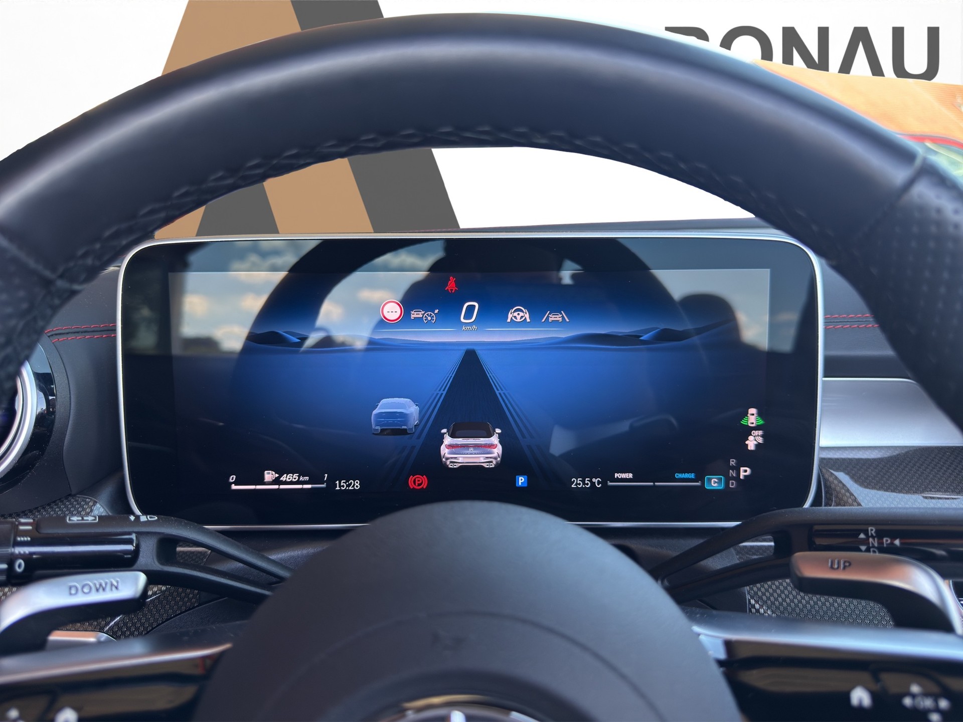 MERCEDES-BENZ CLE 53 AMG 4matic+ Cabriolet AHK-image-18