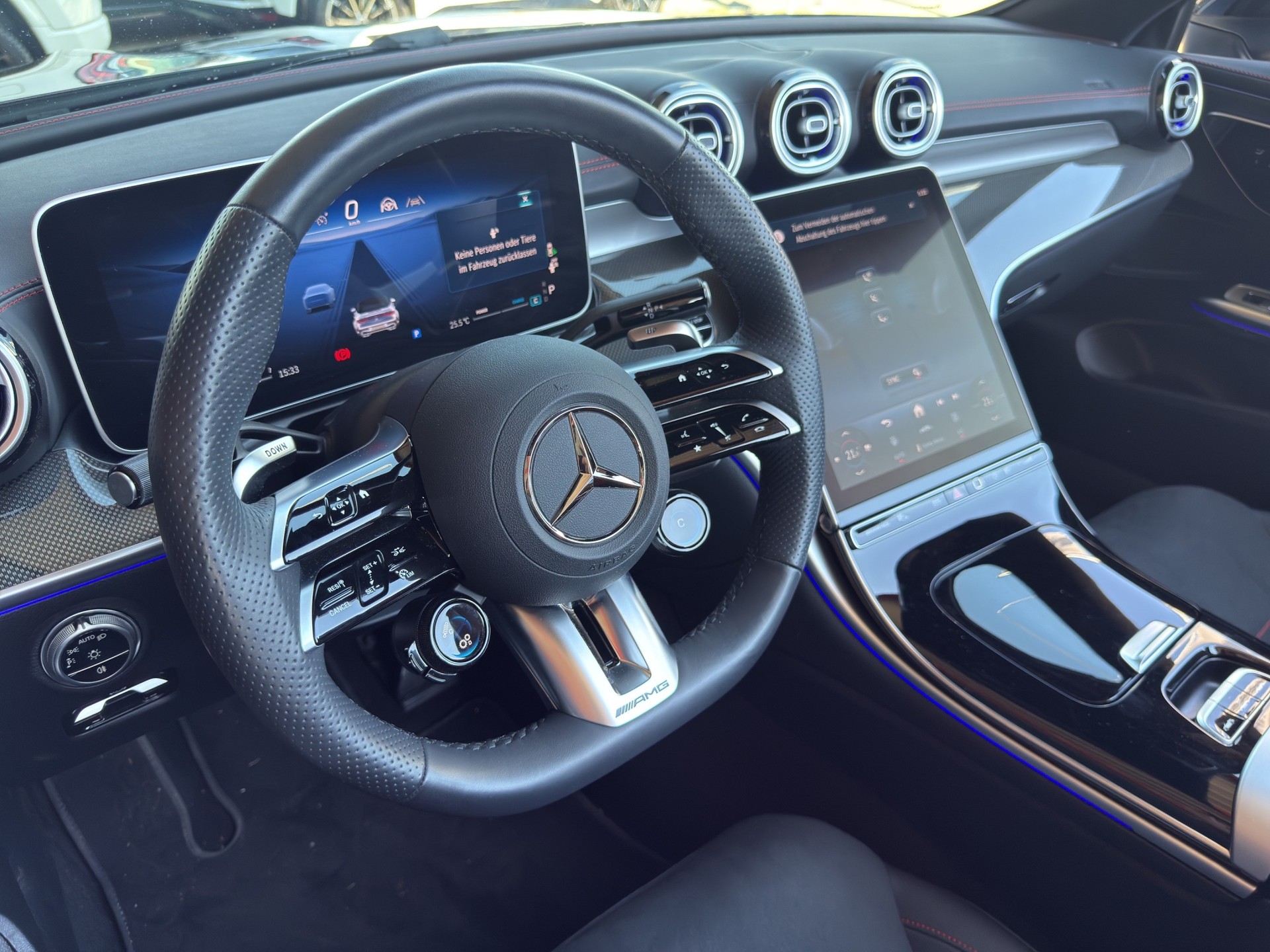 MERCEDES-BENZ CLE 53 AMG 4matic+ Cabriolet AHK-image-44