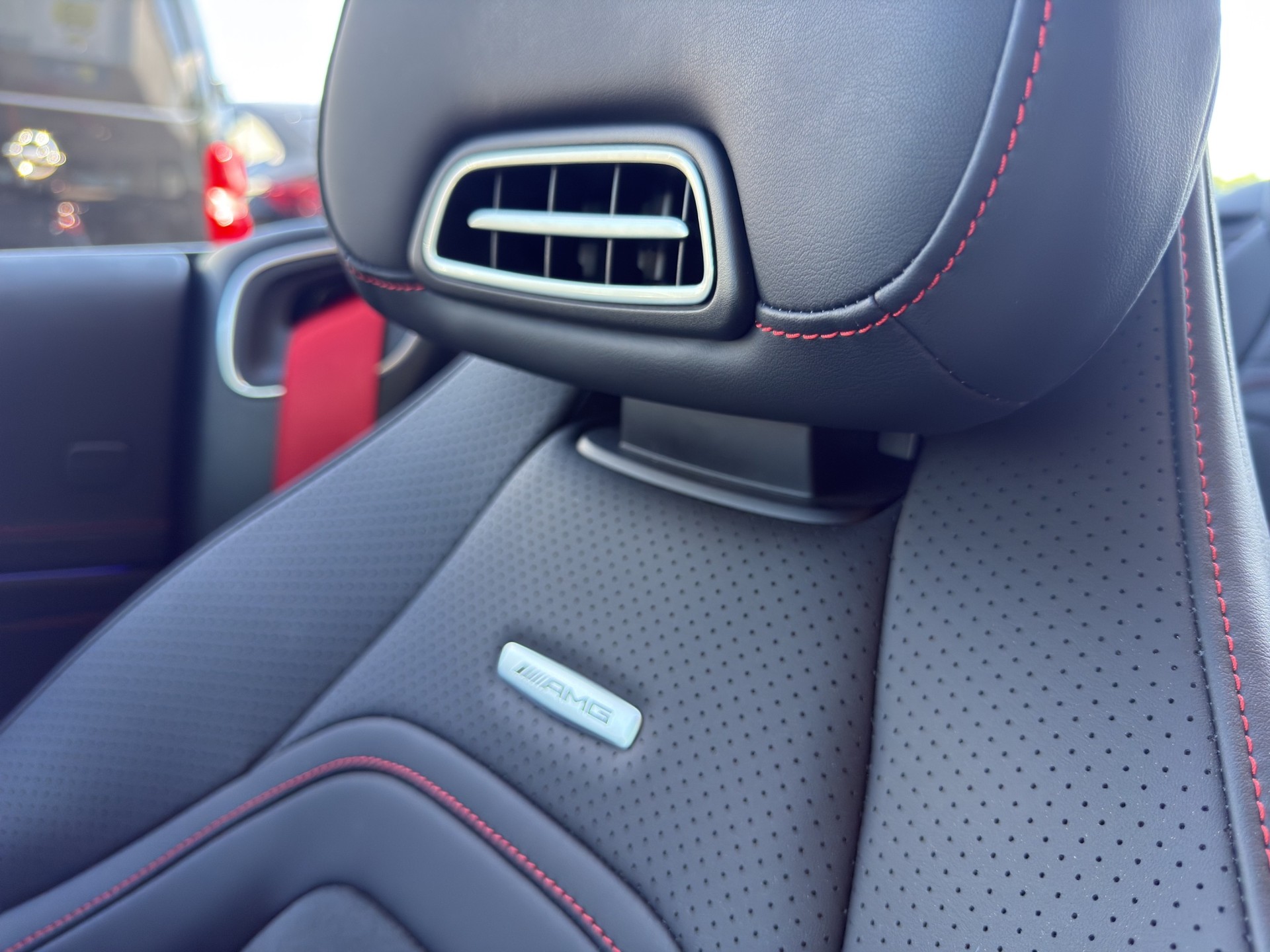 MERCEDES-BENZ CLE 53 AMG 4matic+ Cabriolet AHK-image-37
