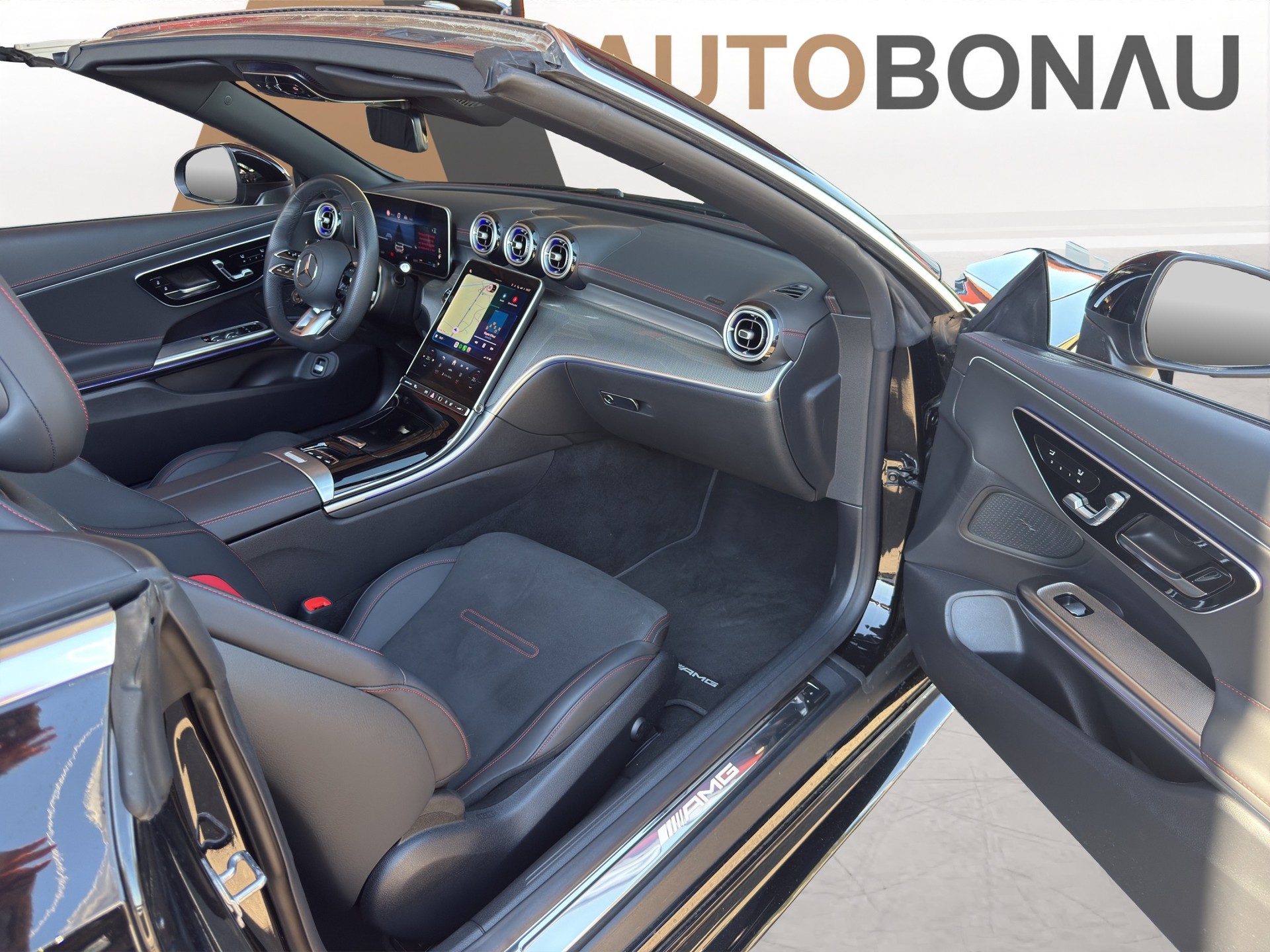 MERCEDES-BENZ CLE 53 AMG 4matic+ Cabriolet AHK-image-13