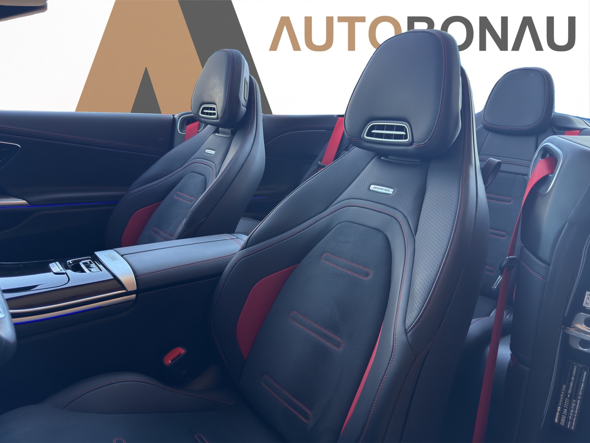 MERCEDES-BENZ CLE 53 AMG 4matic+ Cabriolet AHK-image-26