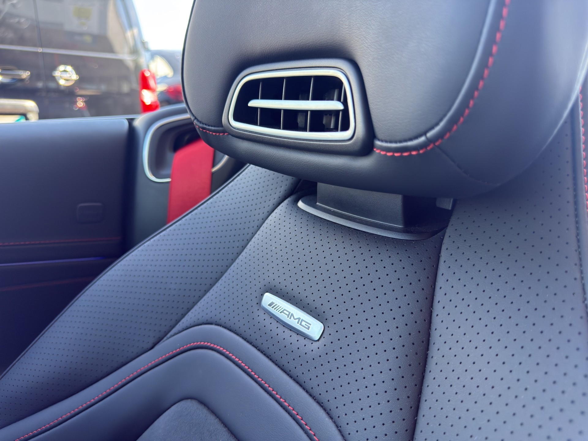 MERCEDES-BENZ CLE 53 AMG 4matic+ Cabriolet AHK-image-38
